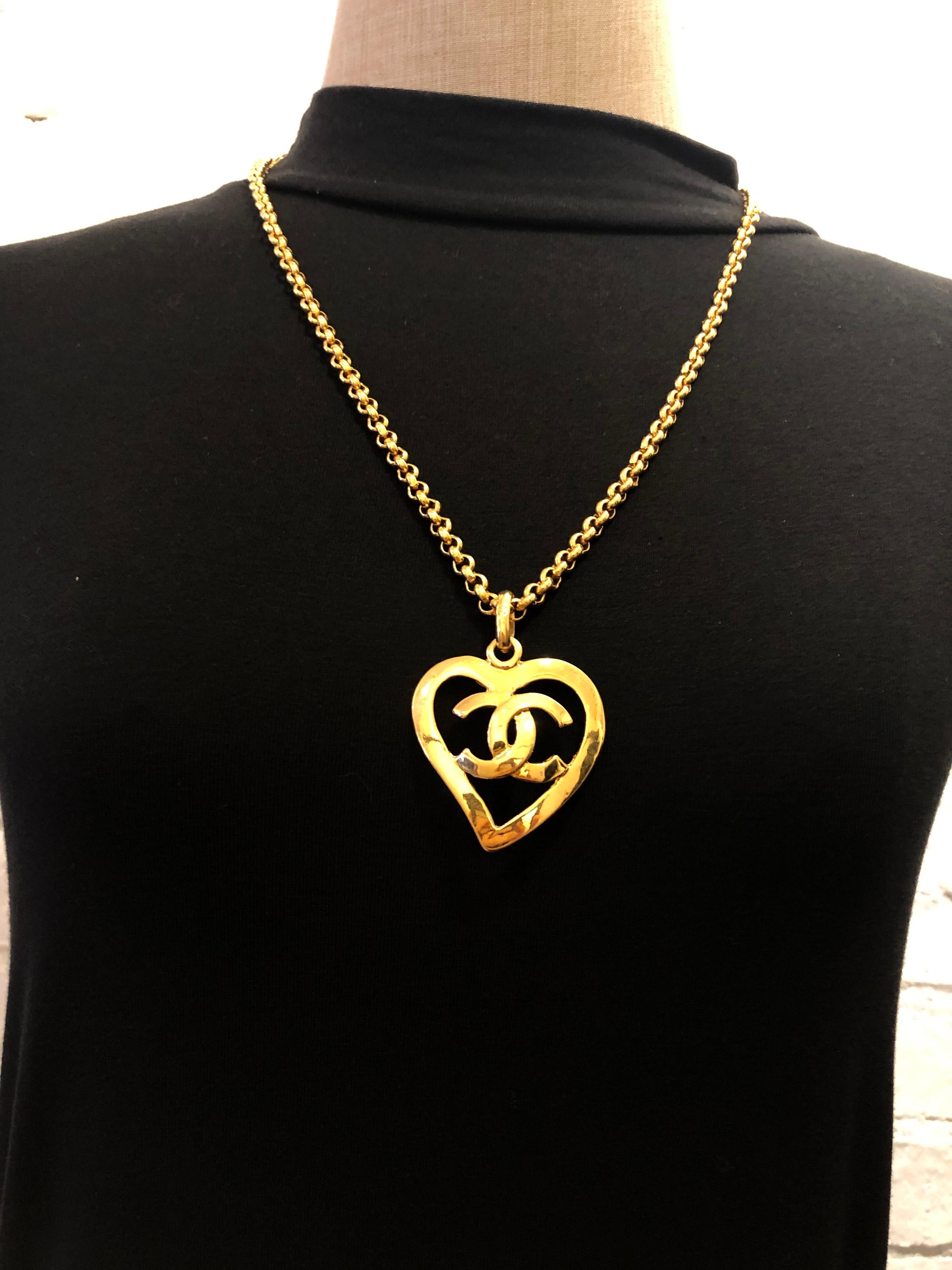 1990s Vintage CHANEL Gold Toned CC Heart Chain Necklace  2