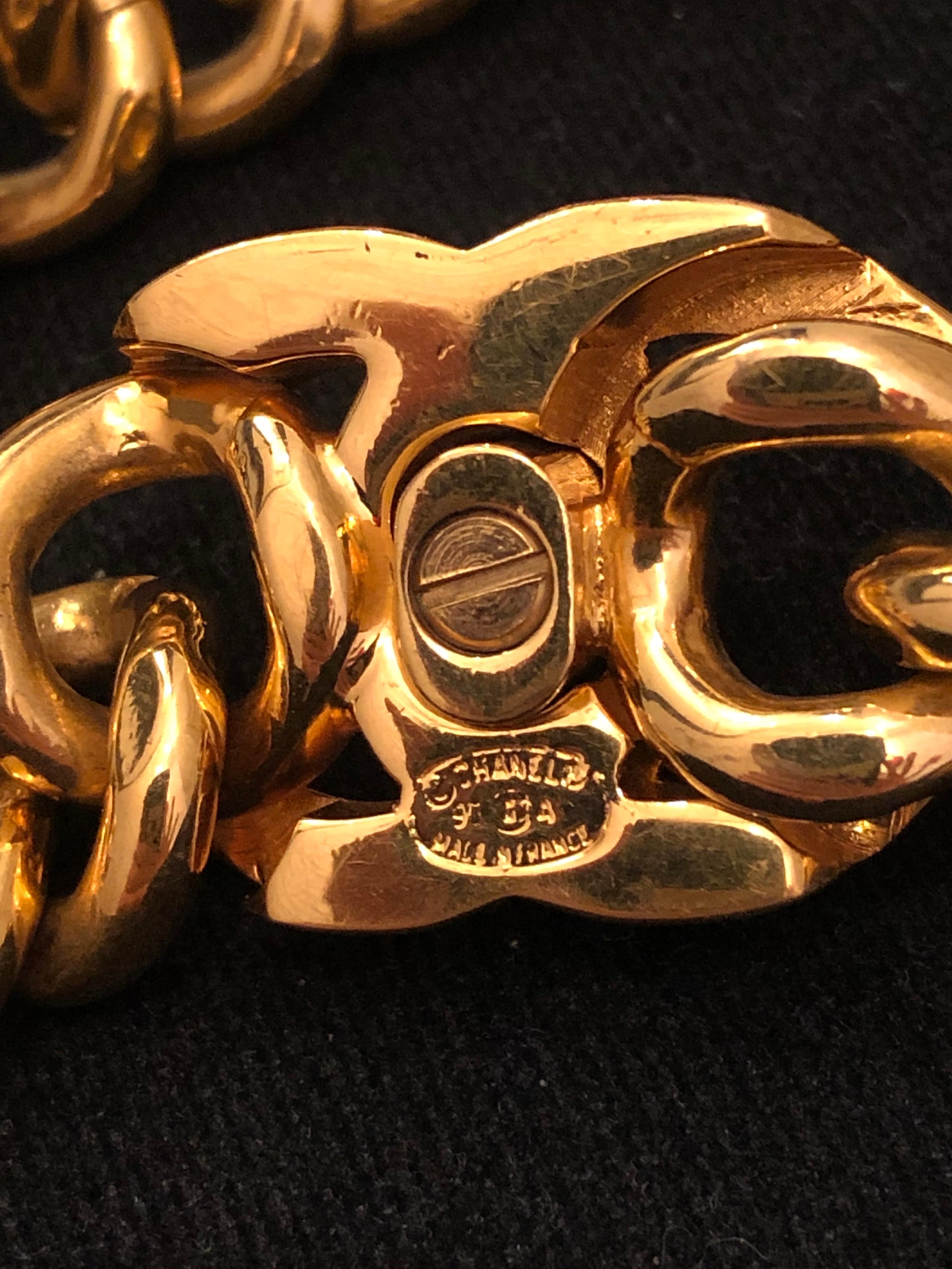 chanel lock necklace