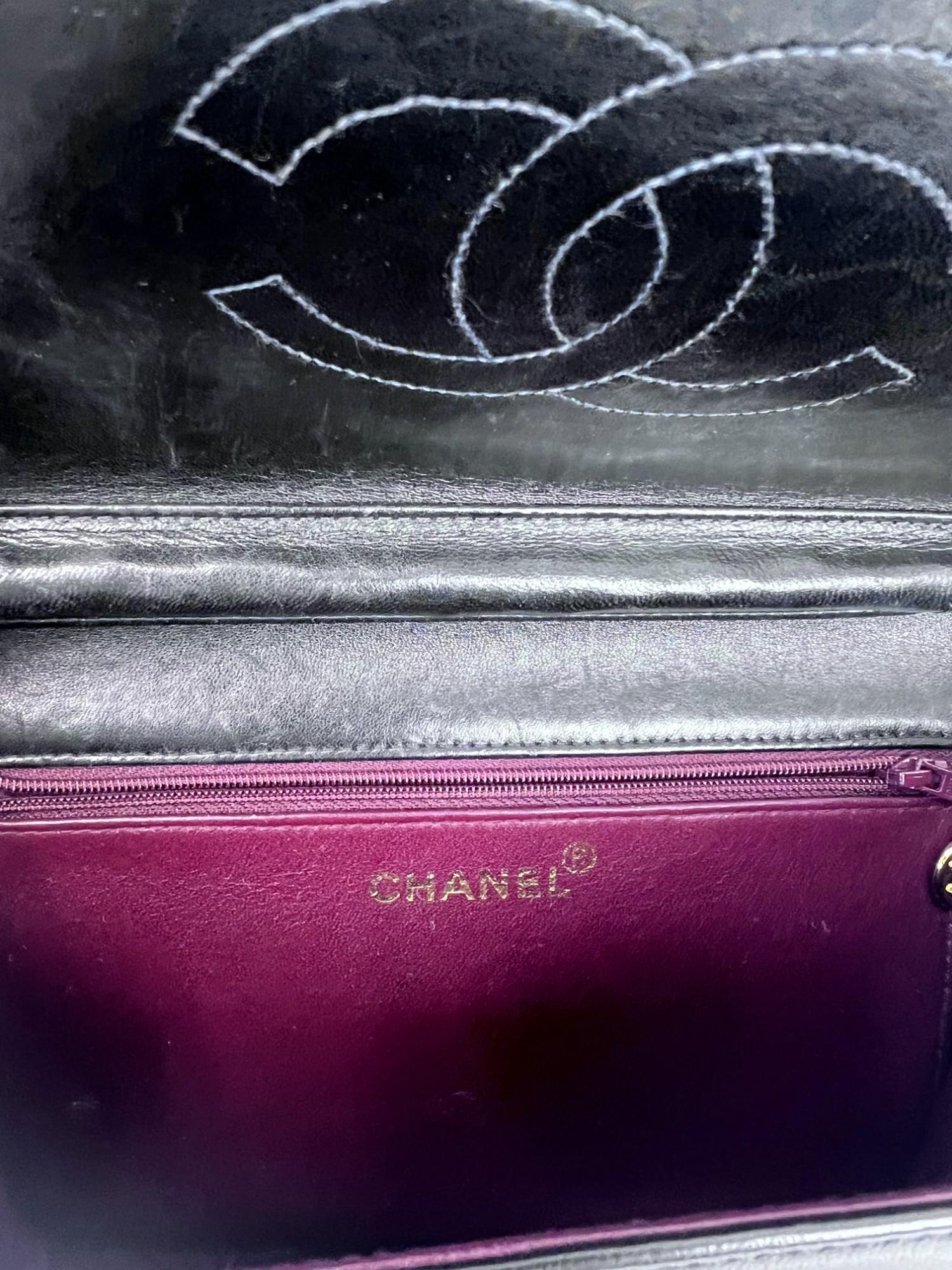 1990 Chanel - Pop Art peint à la main 