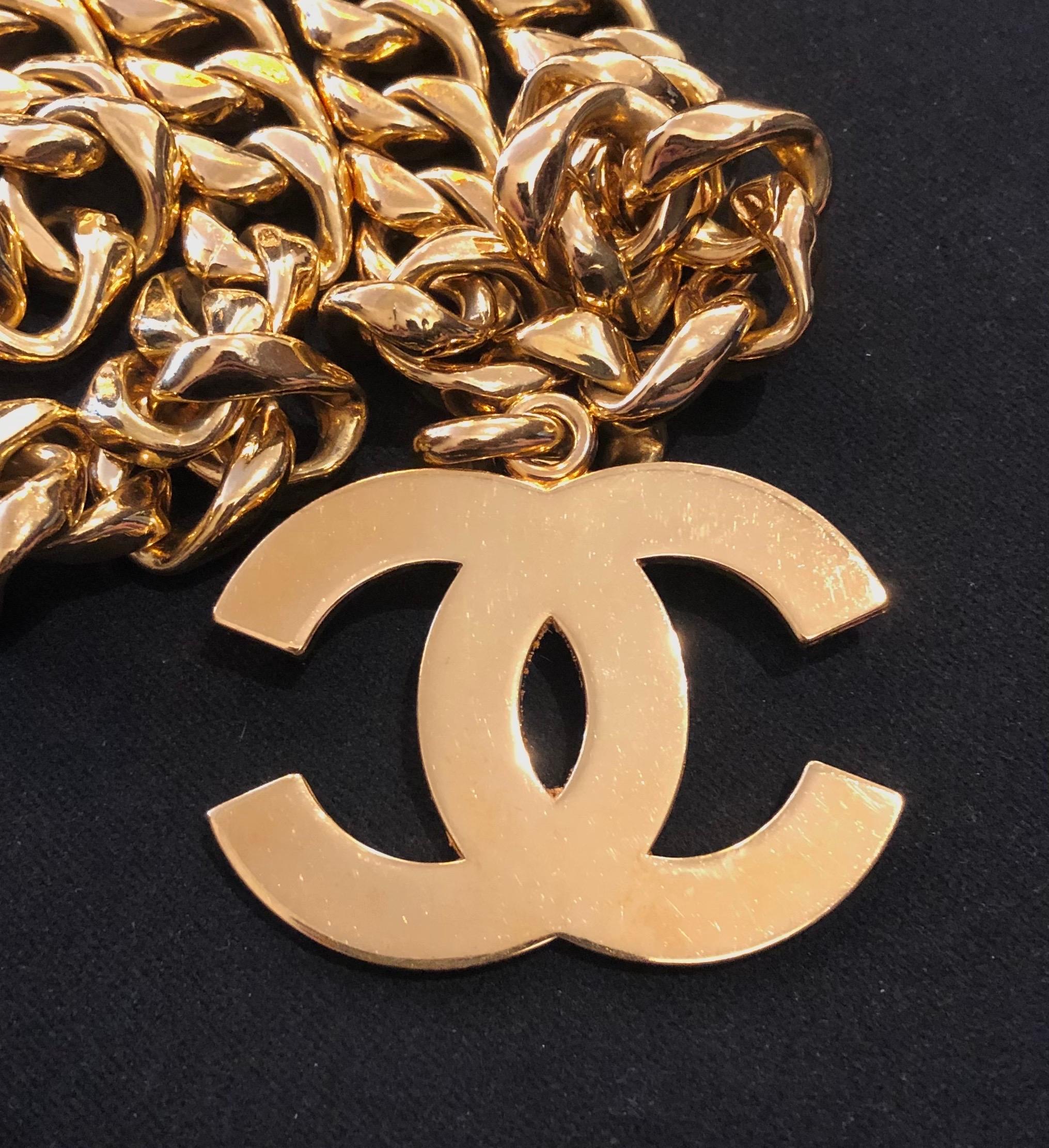 Women's or Men's 1990s Chanel Jumbo Gold Toned Chain CC Necklace Belt 