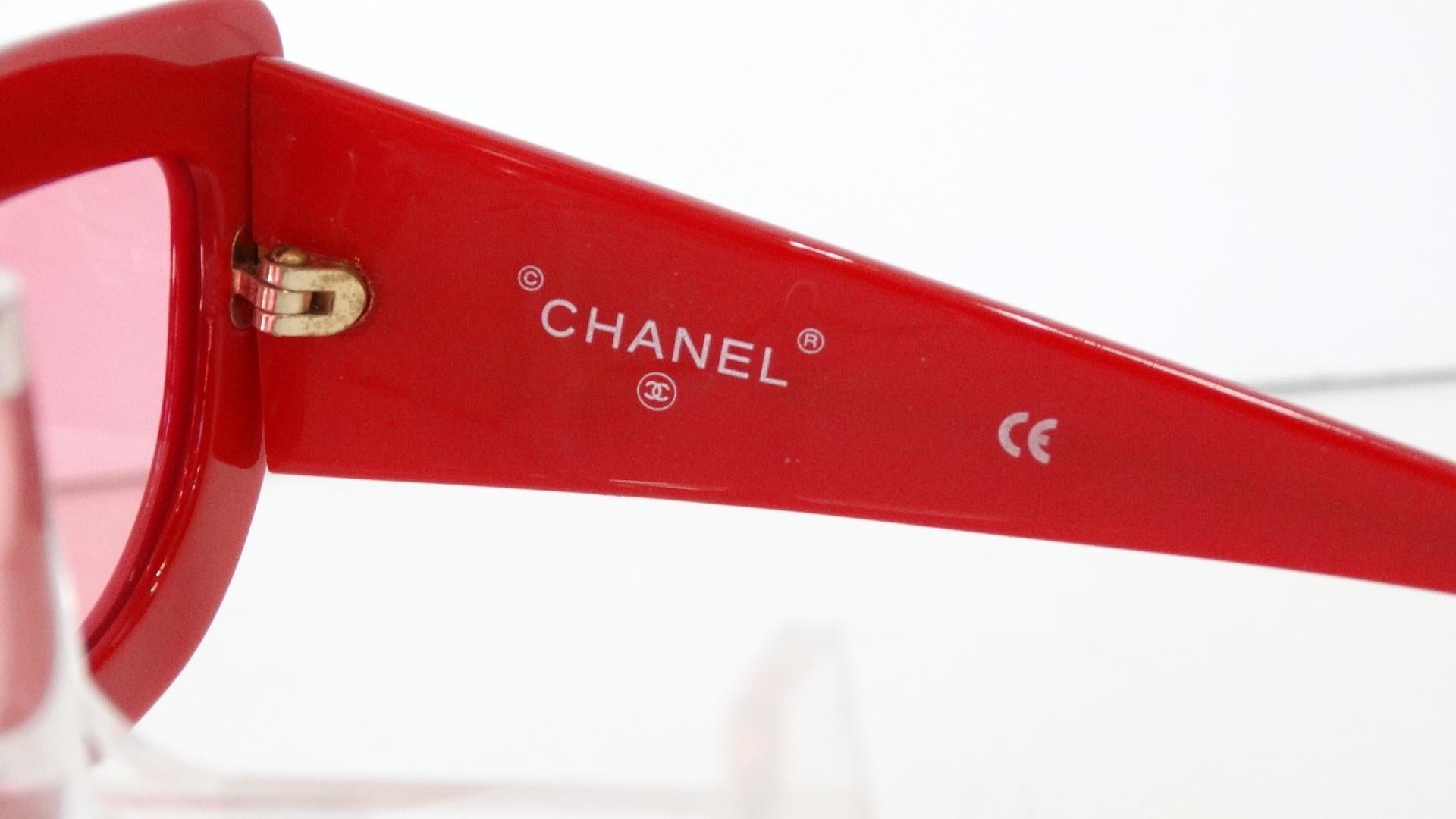1990s Chanel Lipstick Red Retro Sunglasses  2