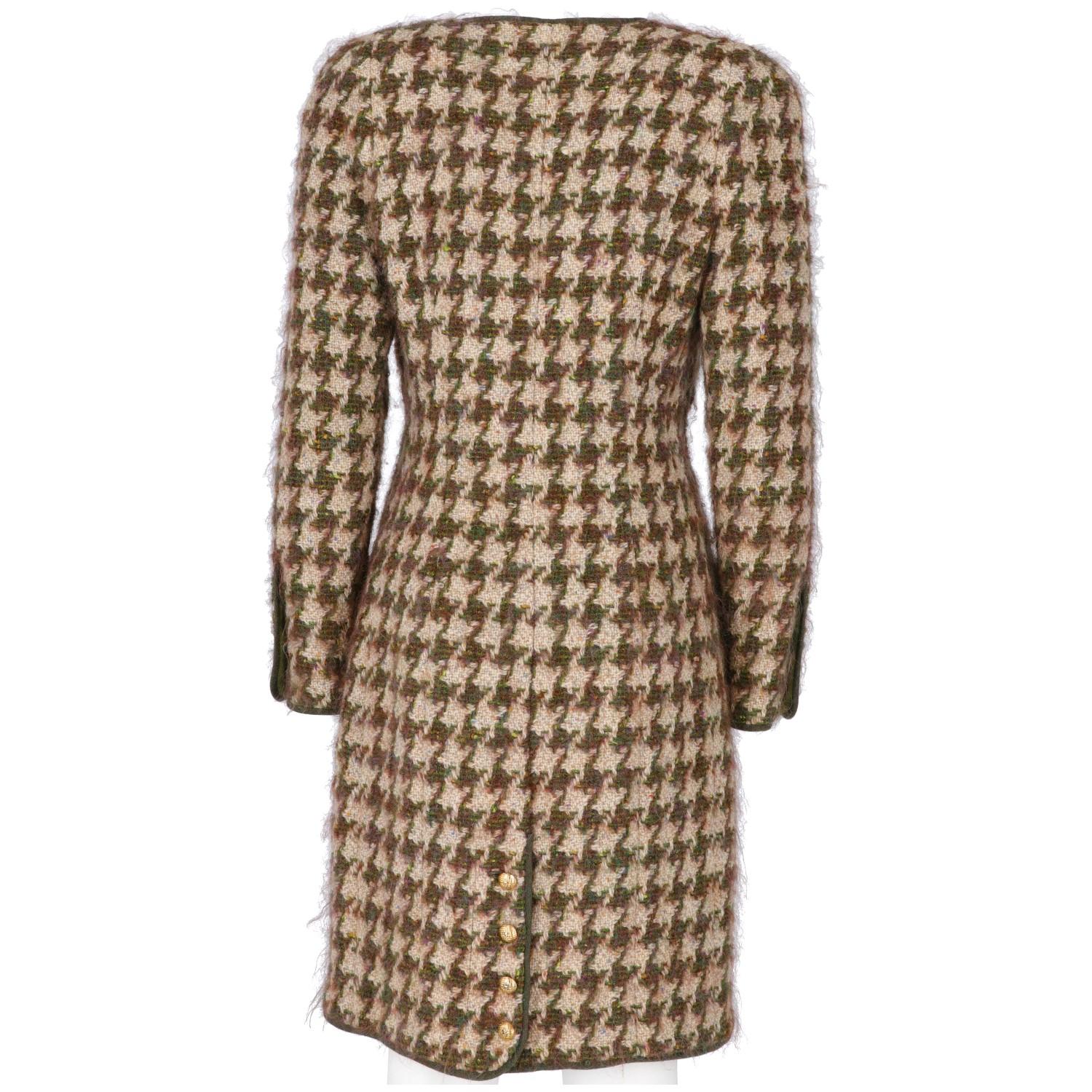 1990s Chanel Pied de Poule Overcoat at 1stDibs