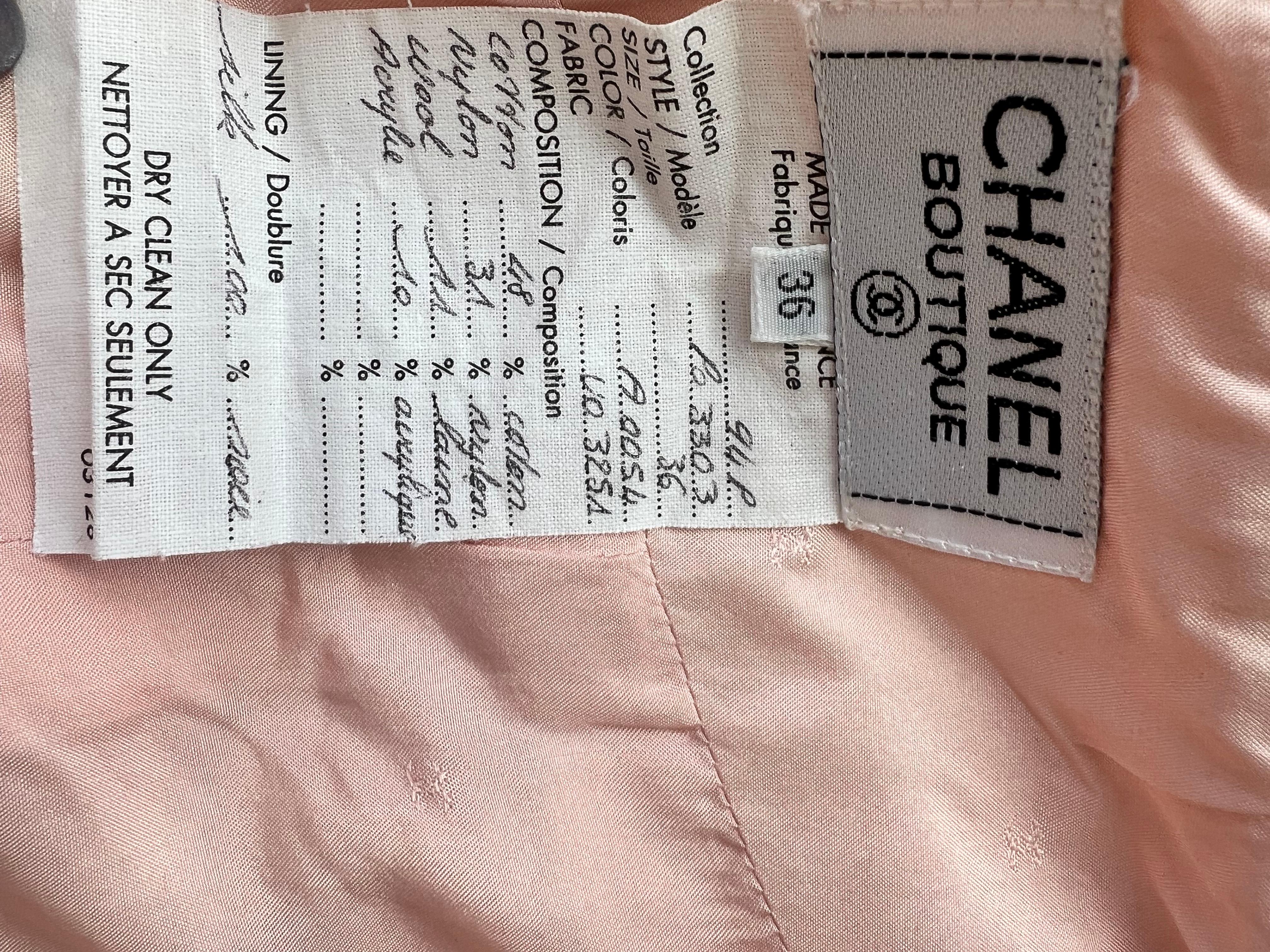 1990s Chanel Pink Tweed Jacket mini skirt set  For Sale 5