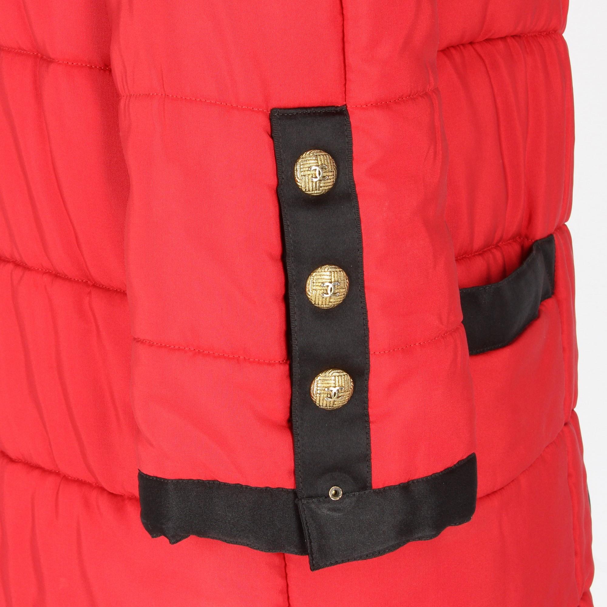 1990s Chanel Red And Black Duffle Coat 7