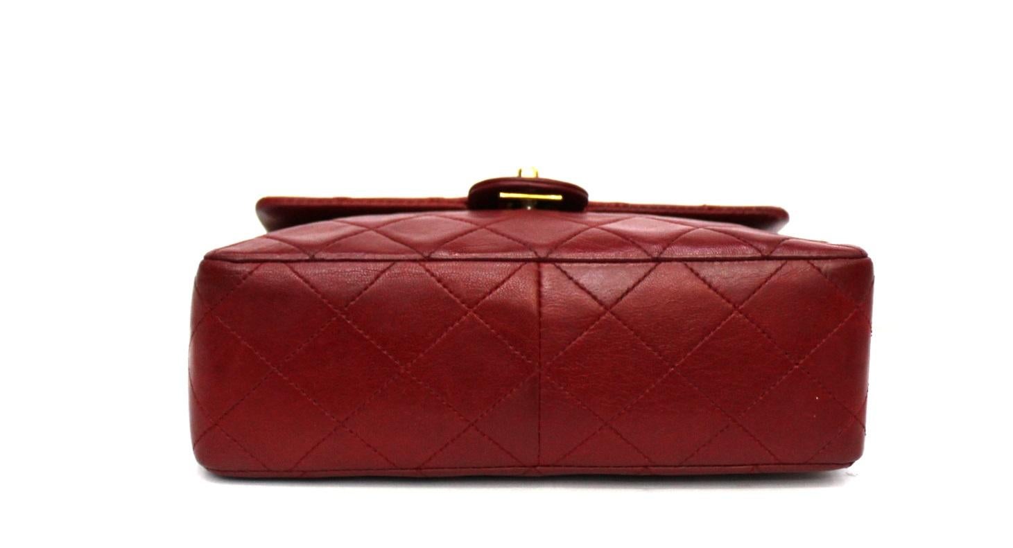 1990s Chanel Red Leather Mini Flap Bag In Good Condition In Torre Del Greco, IT