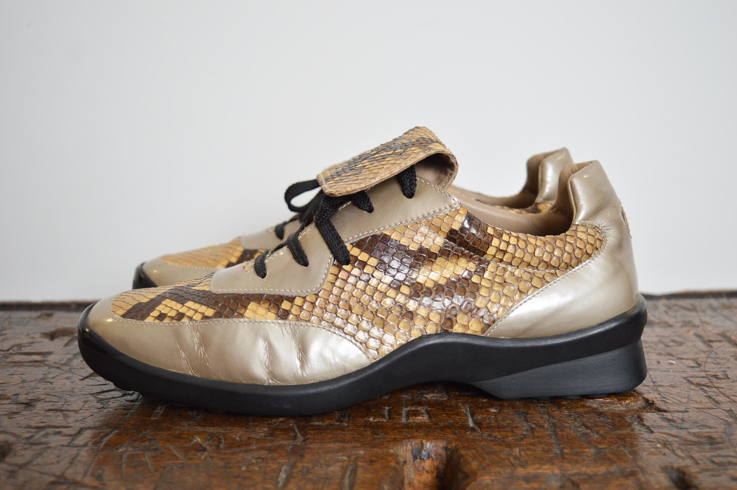 1990s Chanel Silver Leather football soccer style sneaker / CC emblem Trainers For Sale 2