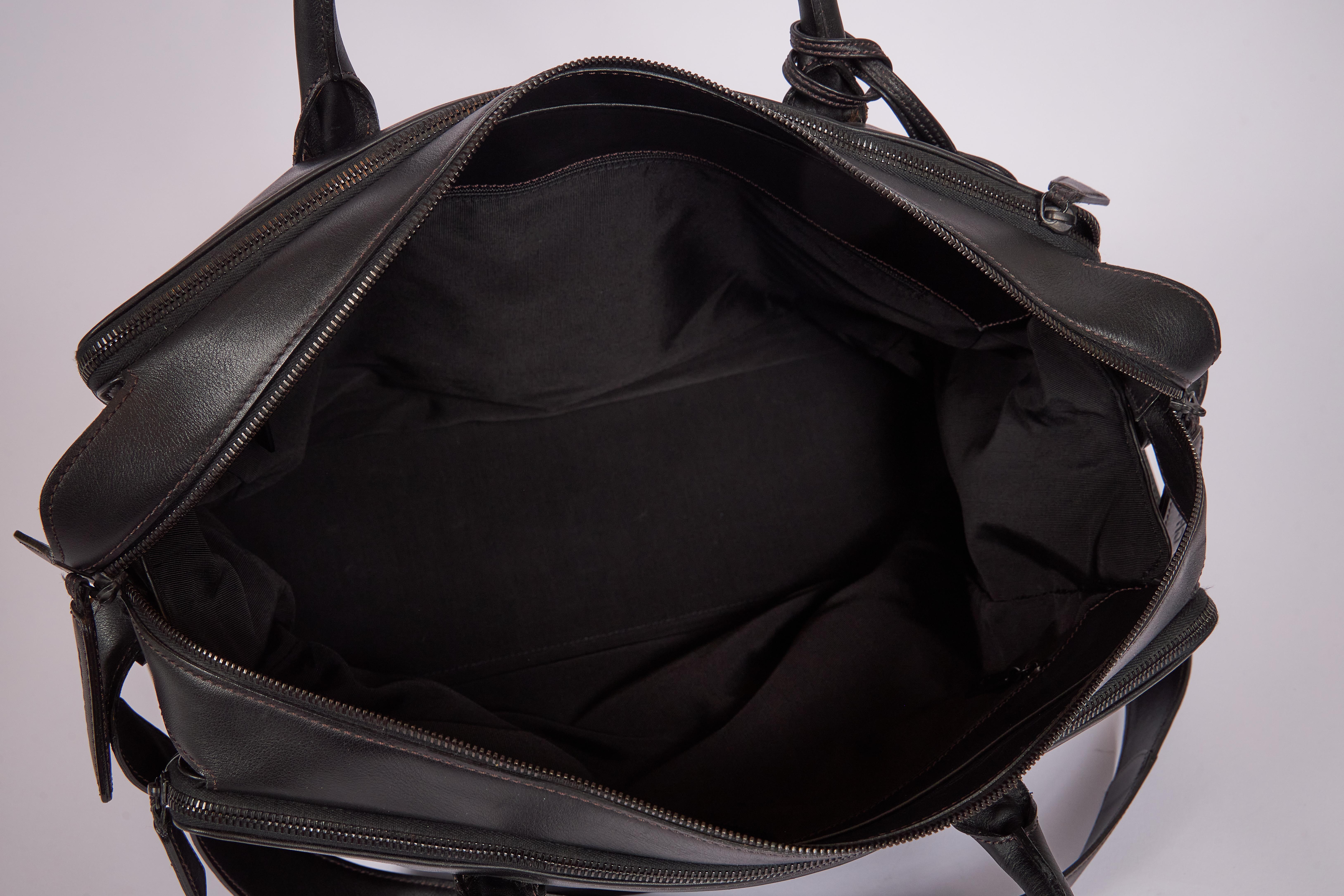 1990's Chanel Vintage Black Leather Unisex Bag For Sale 3