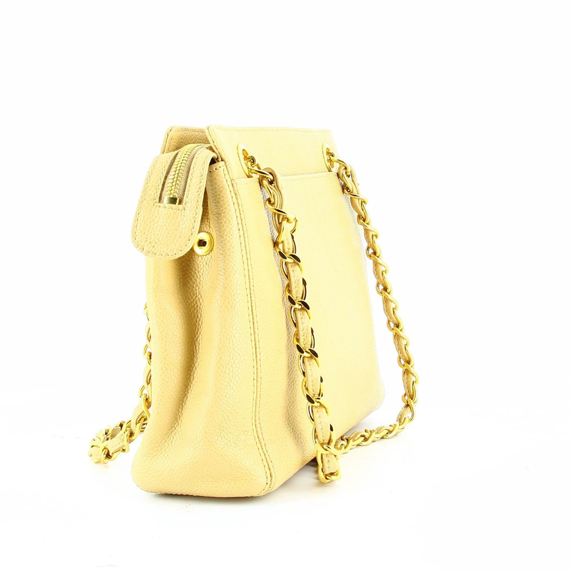 1990s Chanel Yellow Leather Bag In Excellent Condition In PARIS, FR