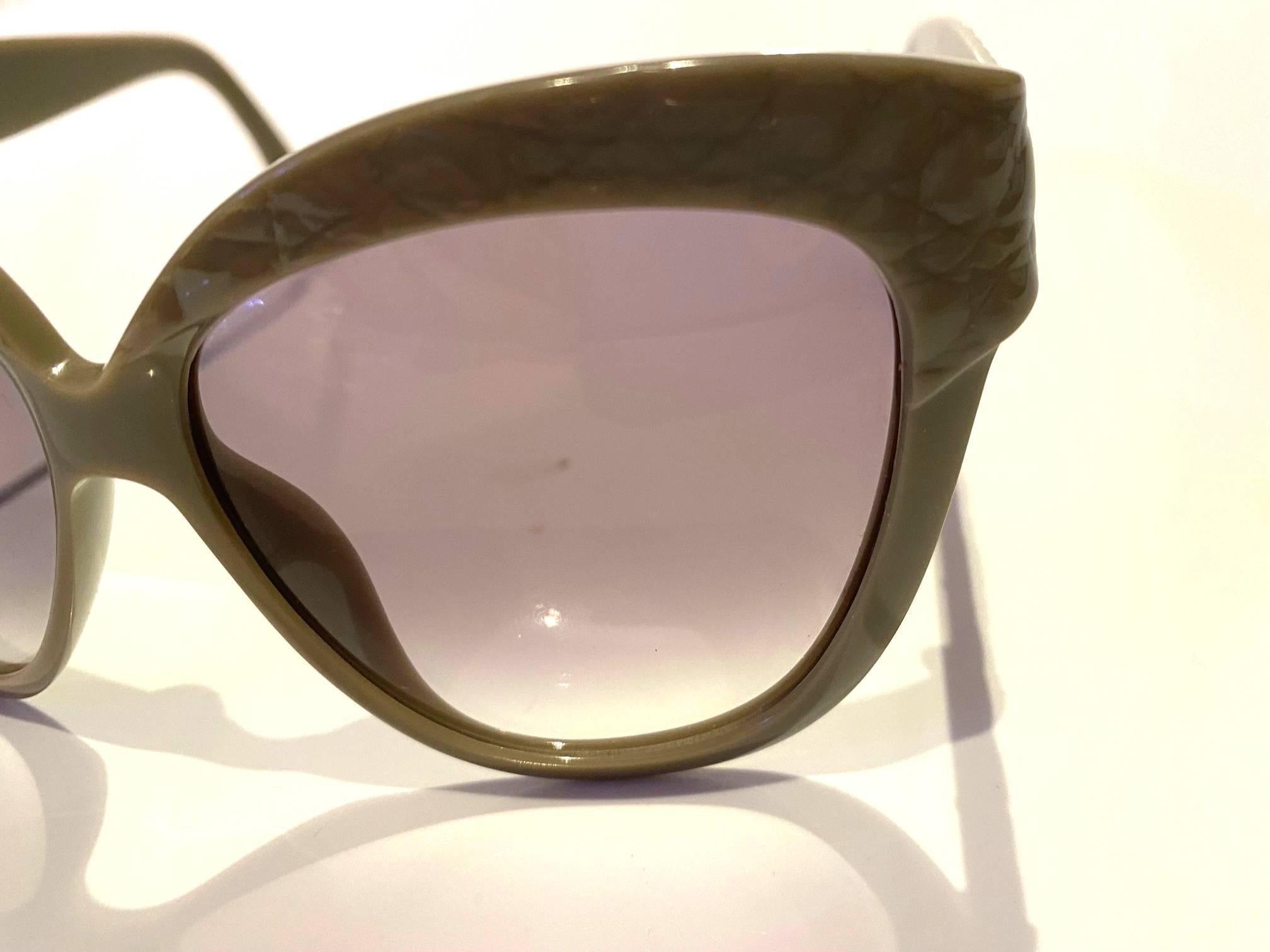 Women's or Men's 1990s Christian Dior Green Cannage Cat-Eye Sunglasses For Sale