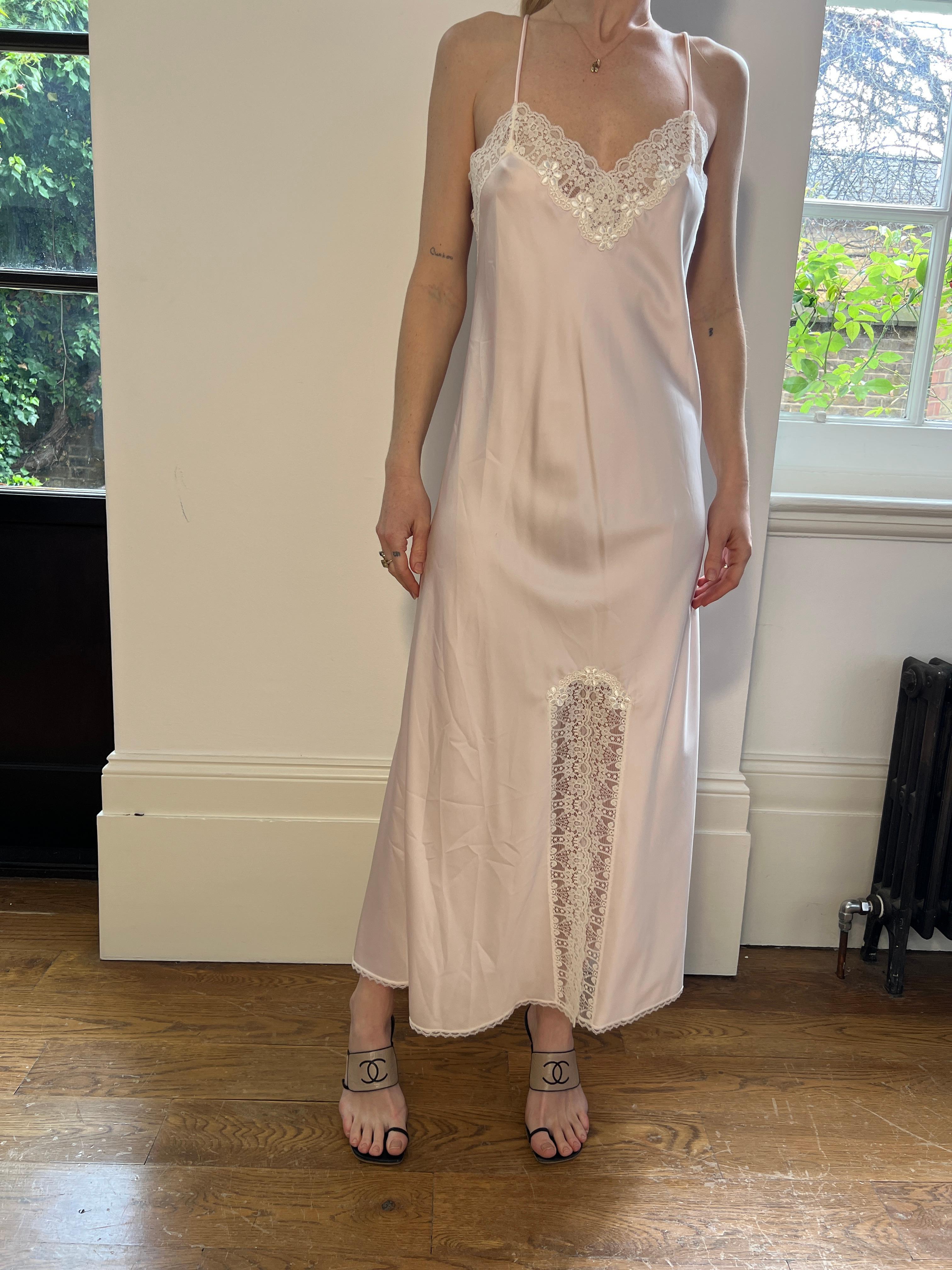 1990s Christian Dior Pink and Lace Slip Dress For Sale 1