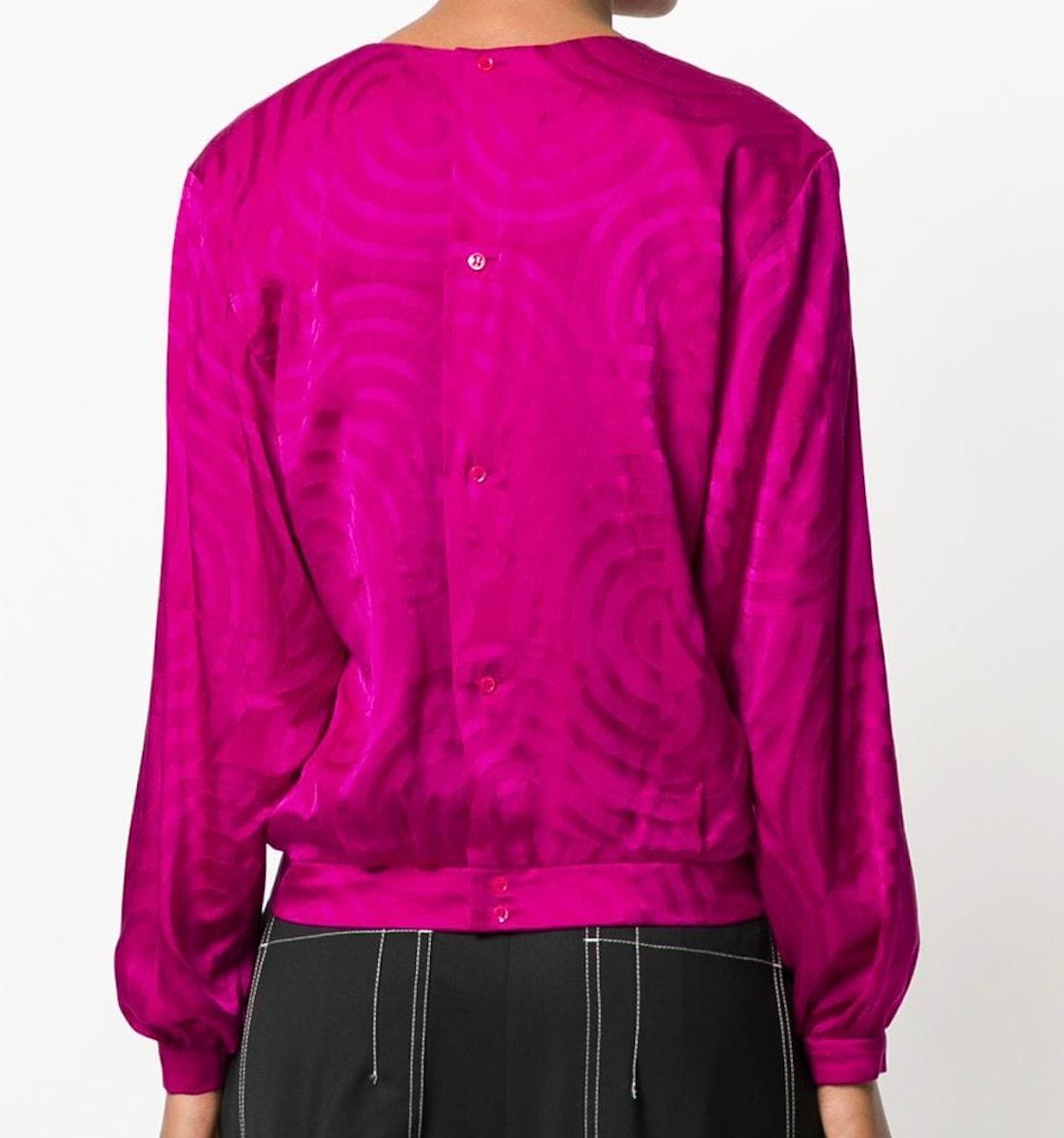 1990s Christian Dior Pink Silk Top In Good Condition In Paris, FR