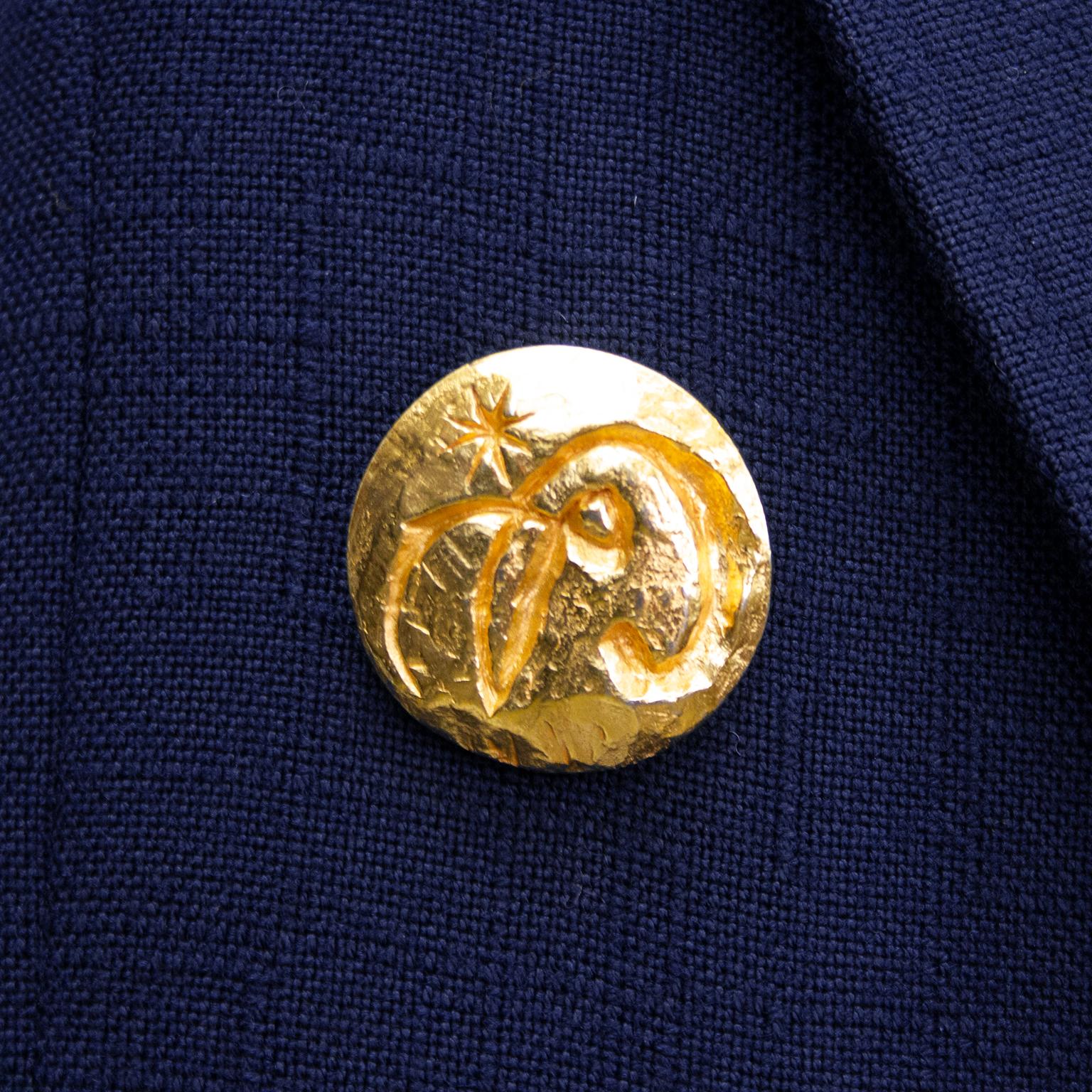 blue blazer gold buttons