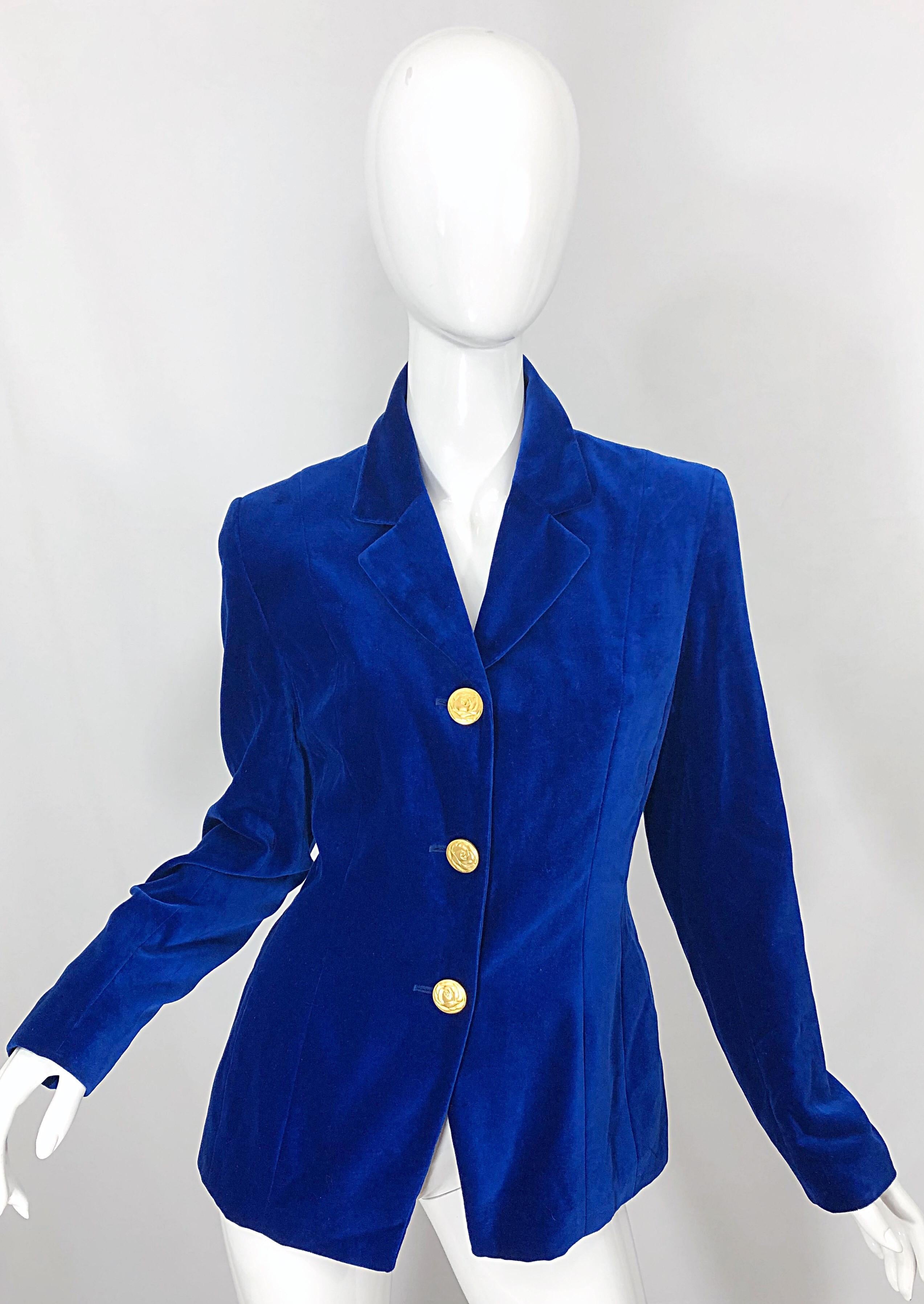This 1990s CHRISTIAN LACROIX royal / cerulean blue velvet jacket adds a pop of color to any outfit! Smart tailored fit. Three large matte gold heart etched buttons up the front, and two at each sleeve cuff. Fully lined. Can easily be dressed up or