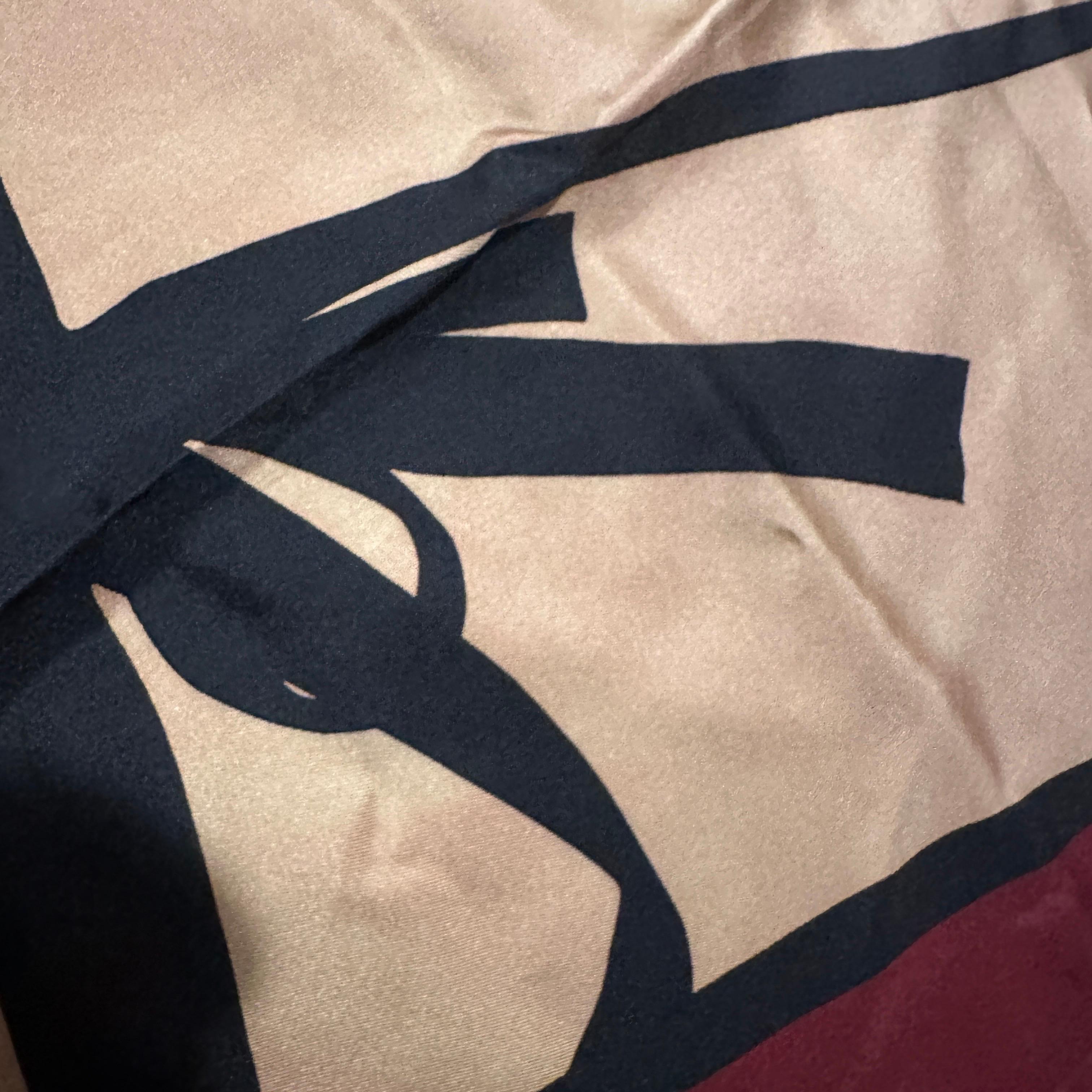 Donna 1990s Classic Silk Scarf by Valentino in vendita