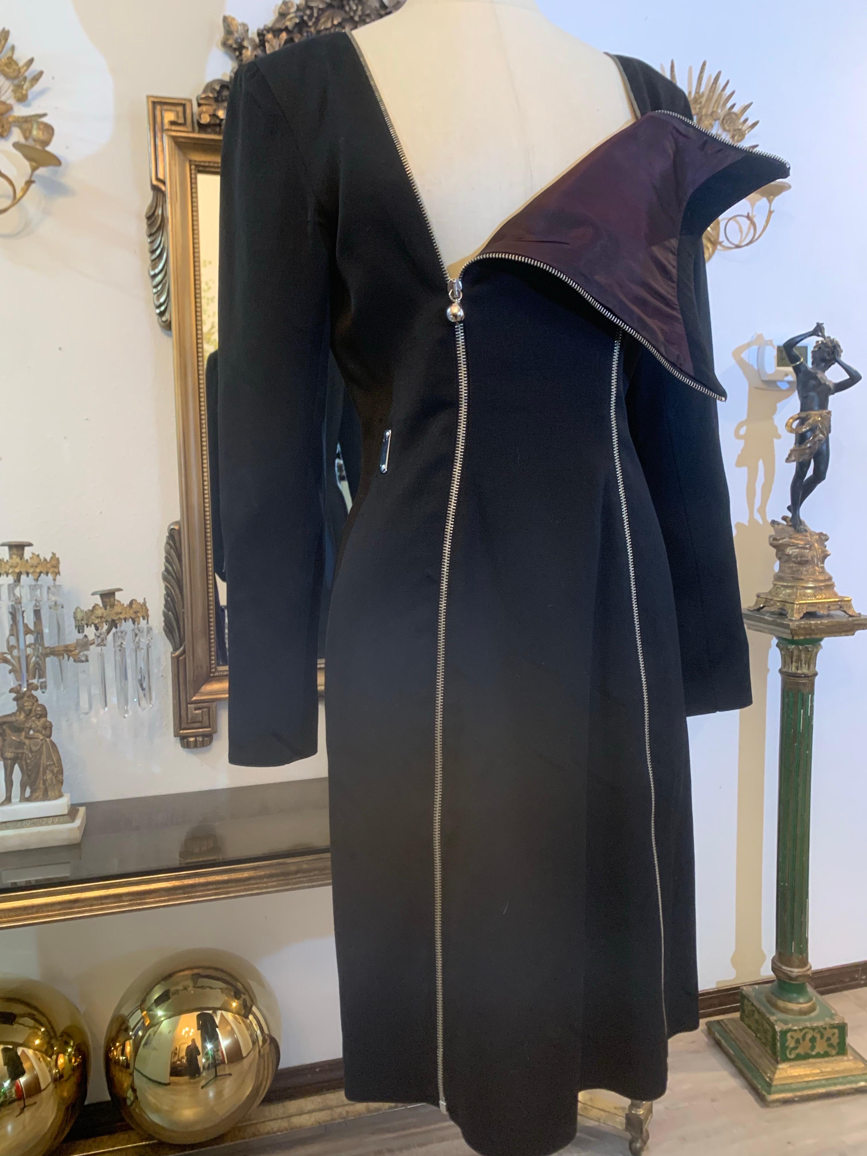 1990s Claude Montana Black Wool Gabardine Fitted Chrome Zippered Sheath Dress In Excellent Condition For Sale In Gresham, OR