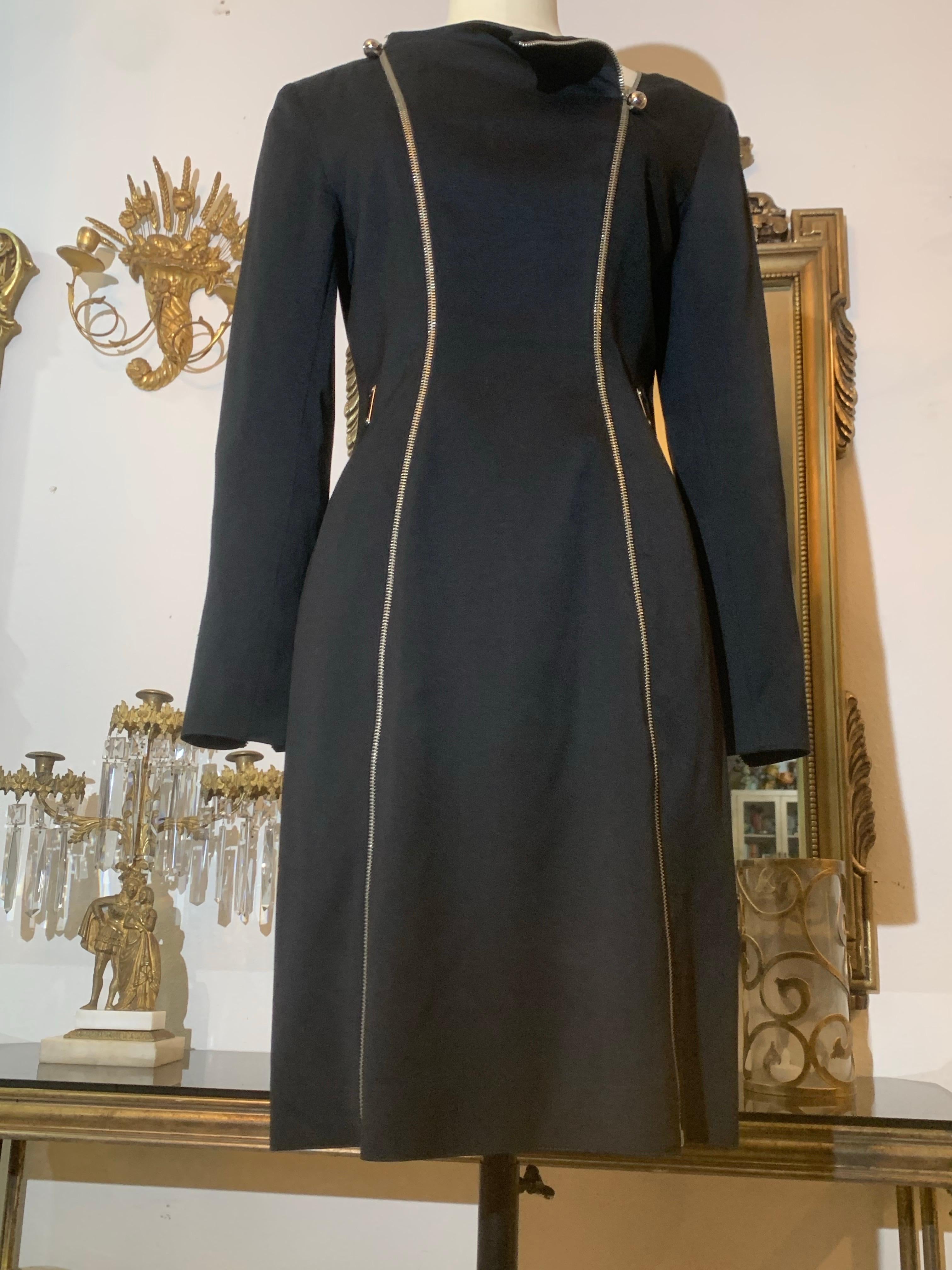 1990s Claude Montana Black Wool Gabardine Fitted Chrome Zippered Sheath Dress For Sale 2