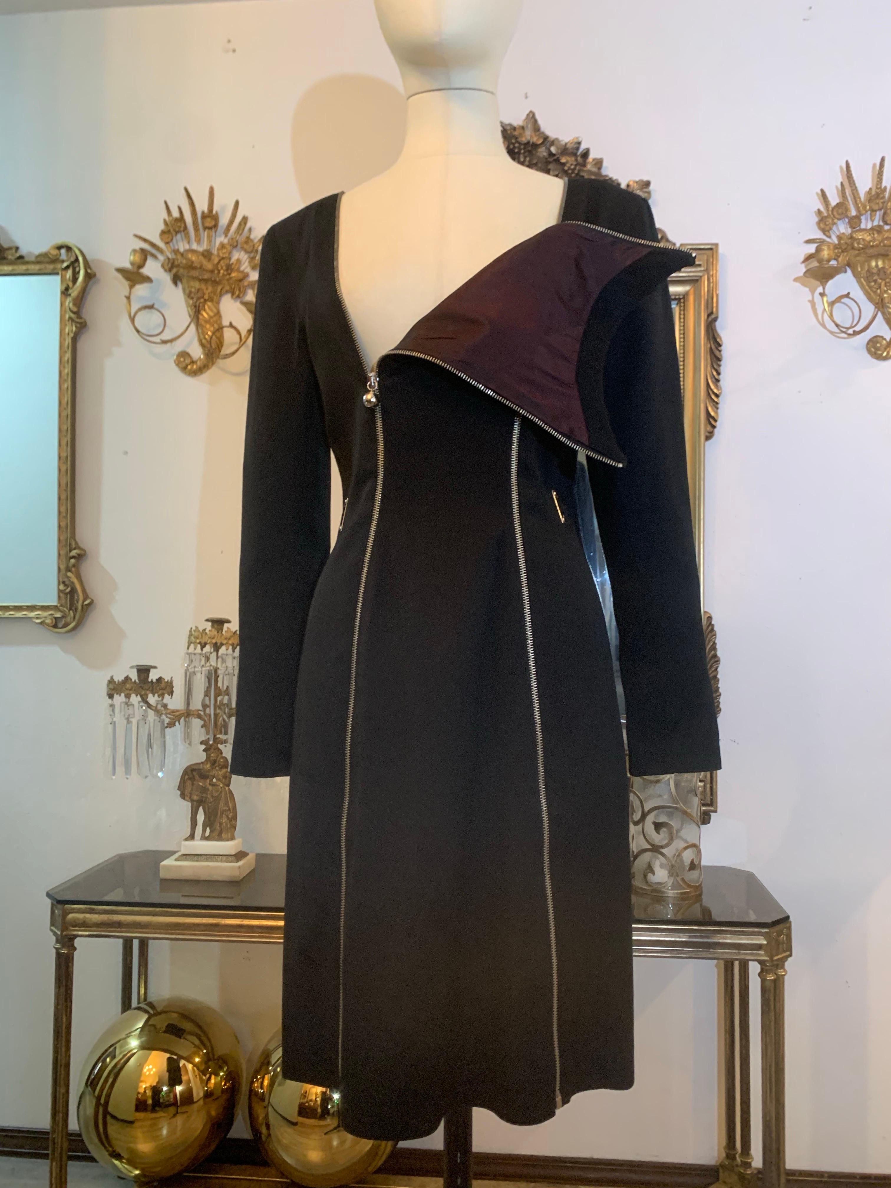1990s Claude Montana Black Wool Gabardine Fitted Chrome Zippered Sheath Dress For Sale 3