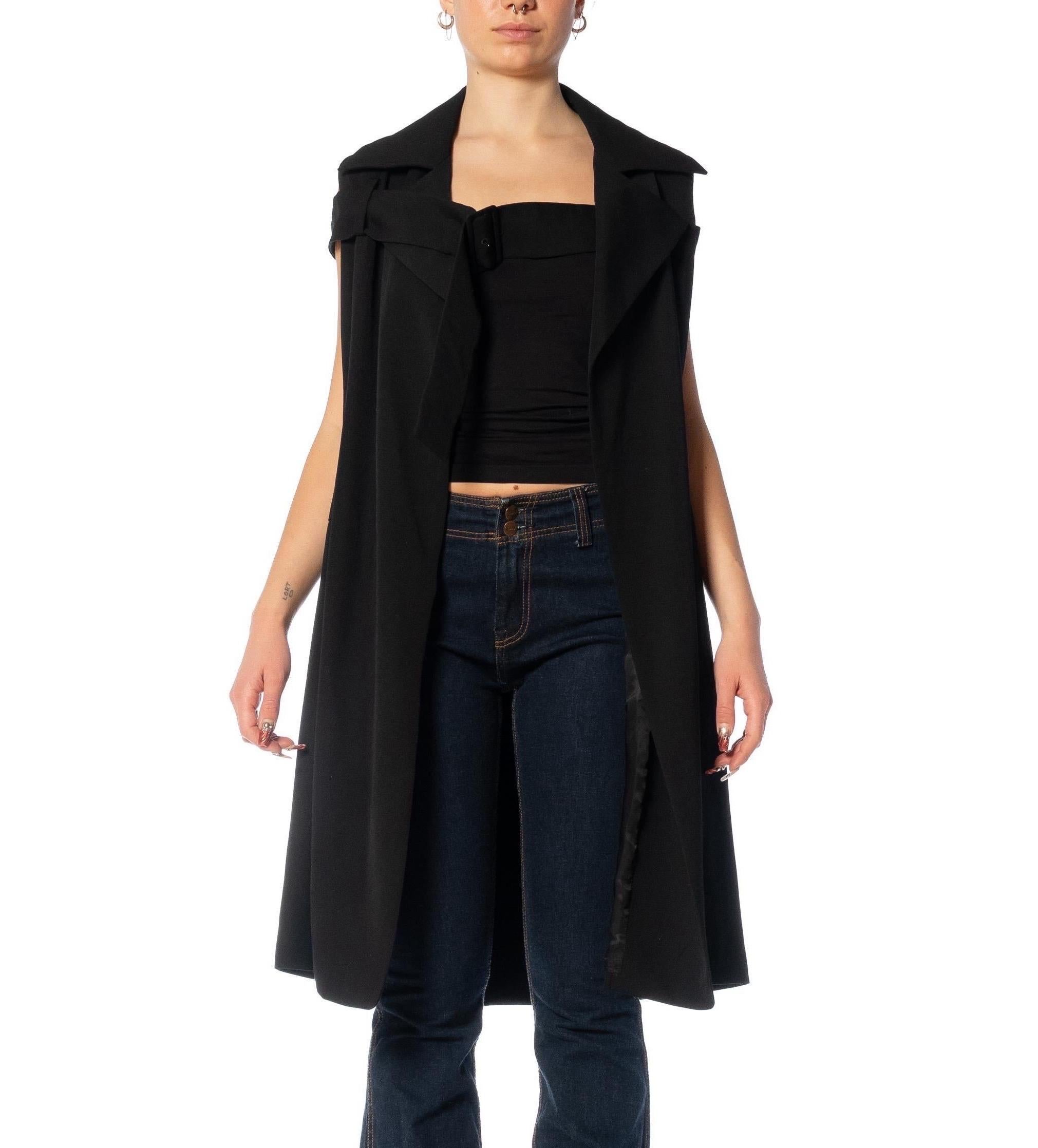 1990S COMPOSITION YOHJI YAMAMOTO Black Wool Sleeveless Coat With Bust Belt In Excellent Condition For Sale In New York, NY