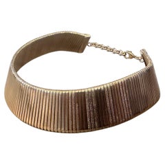 1990s Costume Jewelry Hand-Crafted Red Gilded Metal Italian Choker