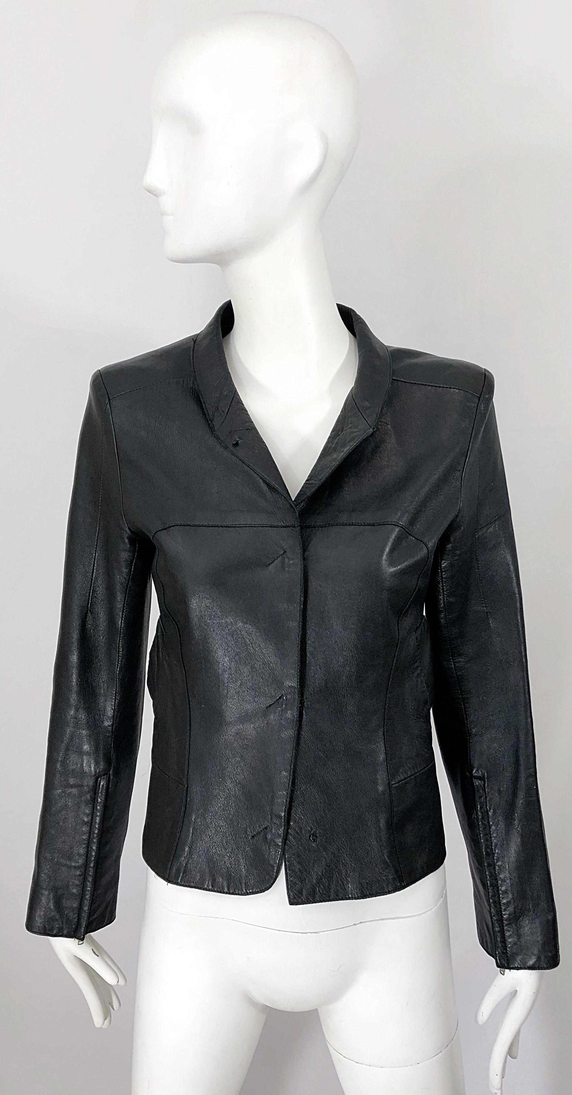 Costume National - Veste vintage style motard en cuir noir avec manches zippées, années 1990 en vente 10