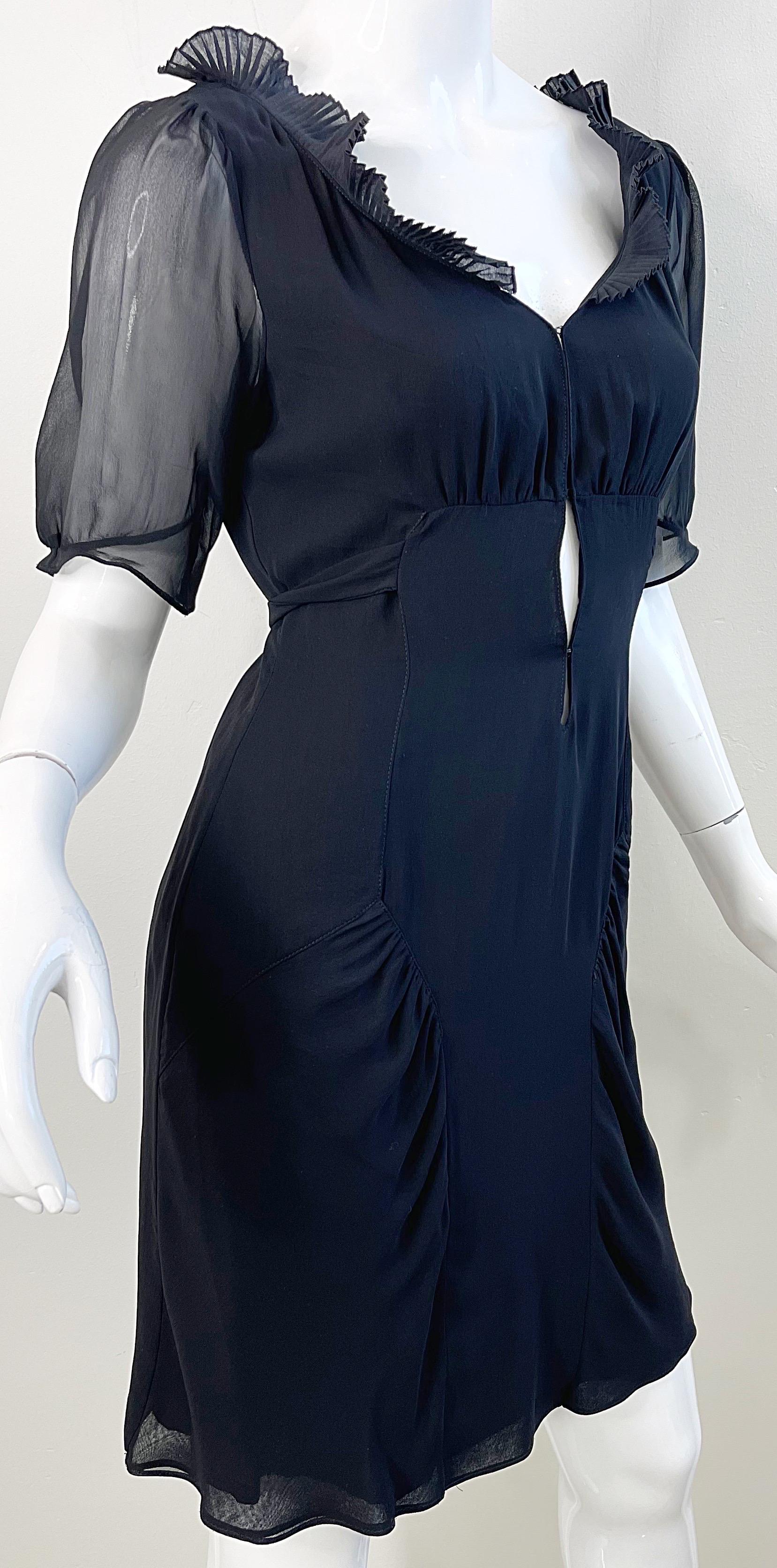 1990er Kostüm National Größe 4 Schwarz Seide Chiffon Cut - Out Vintage 90er Jahre Kleid im Angebot 8