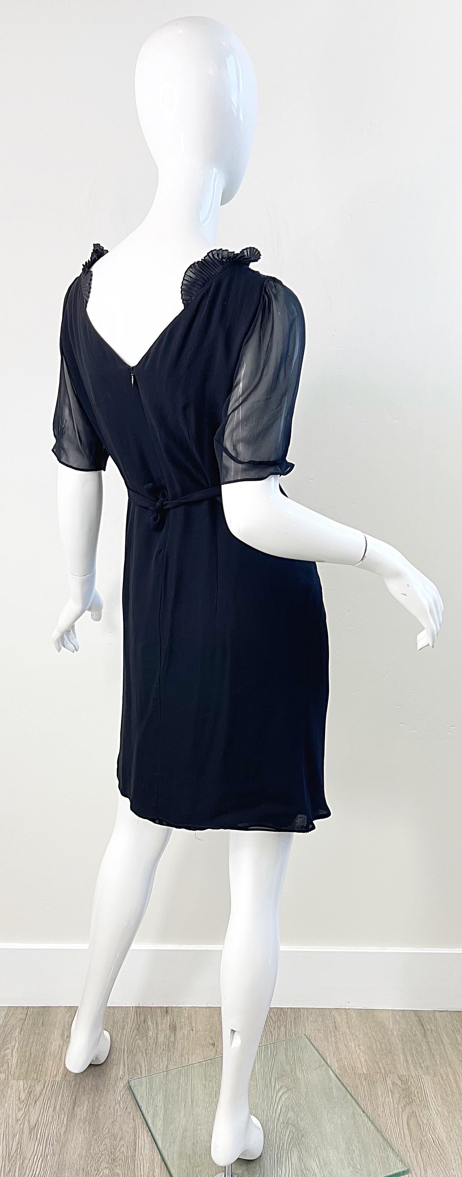 1990er Kostüm National Größe 4 Schwarz Seide Chiffon Cut - Out Vintage 90er Jahre Kleid im Angebot 5