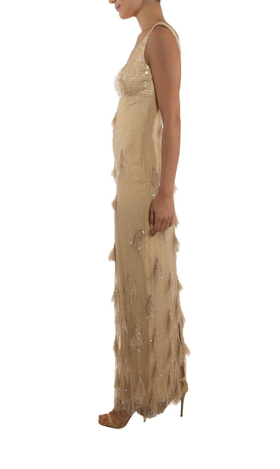 1990S - Robe à pompon taille empire en soie et dentelle perlée crème en vente 1