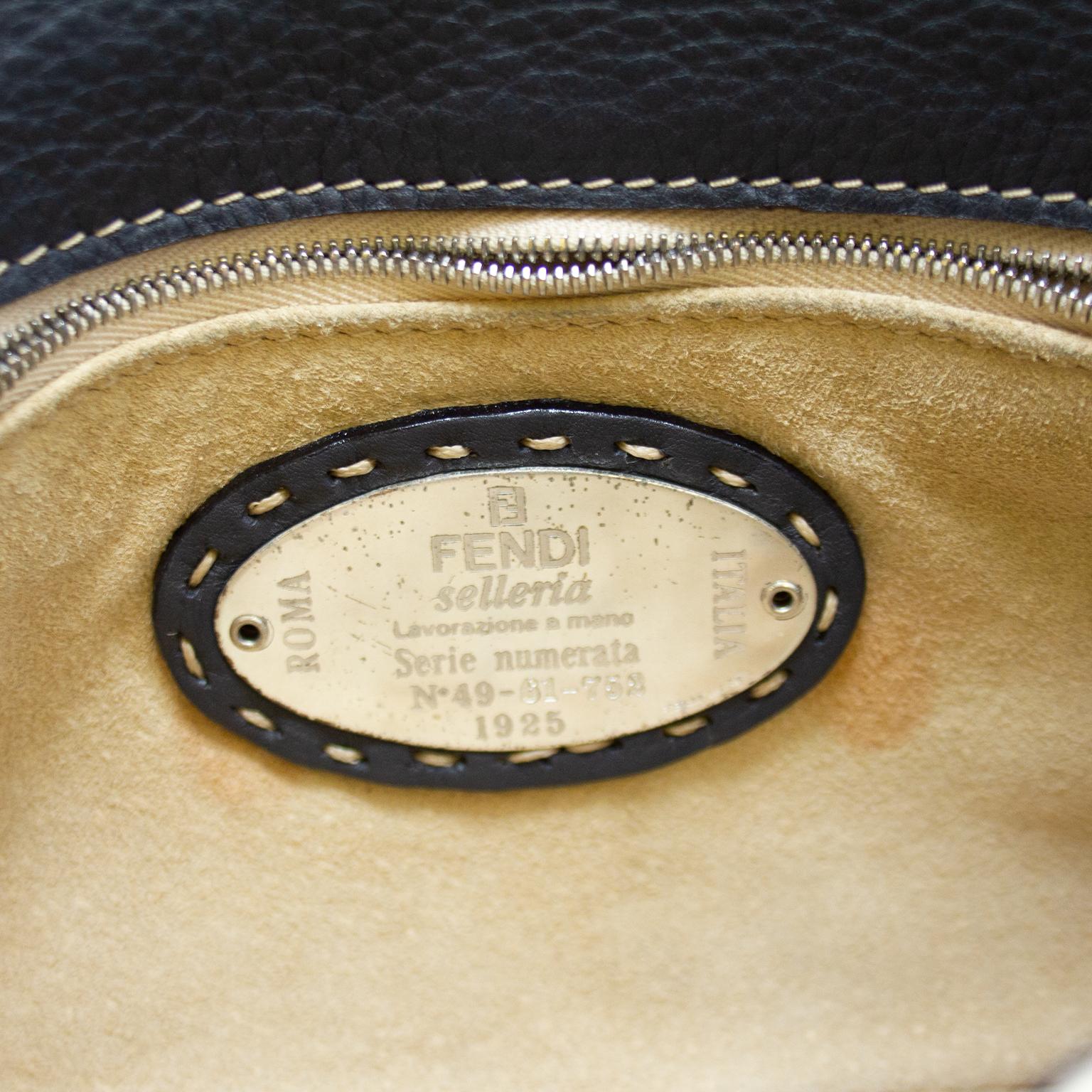 1990s Cream Fendi Felted Wool and Brown Leather Baguette Bag In Good Condition In Toronto, Ontario