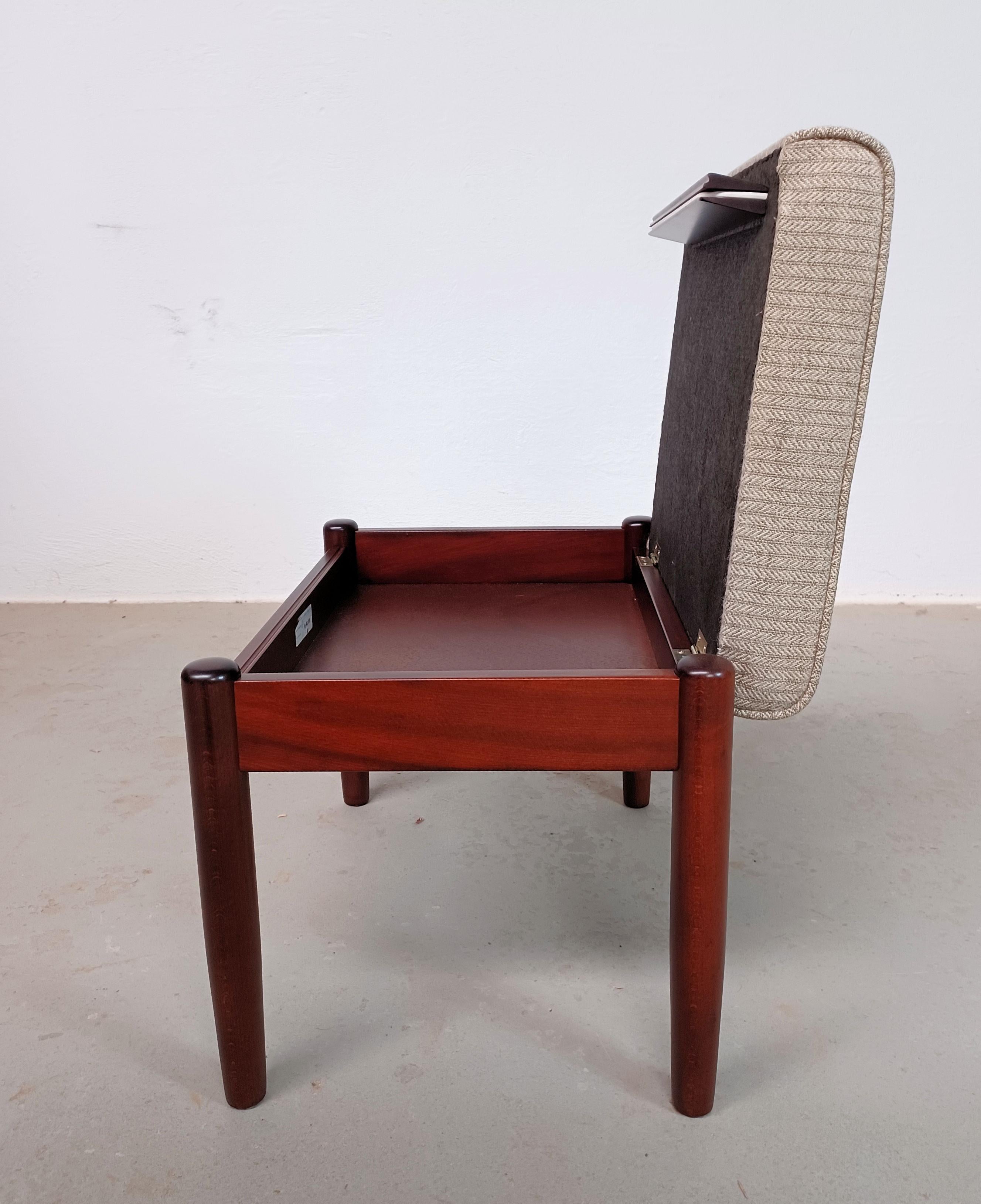 1990s Danish Adjustable Piano Bench in Tanned Beech For Sale 1