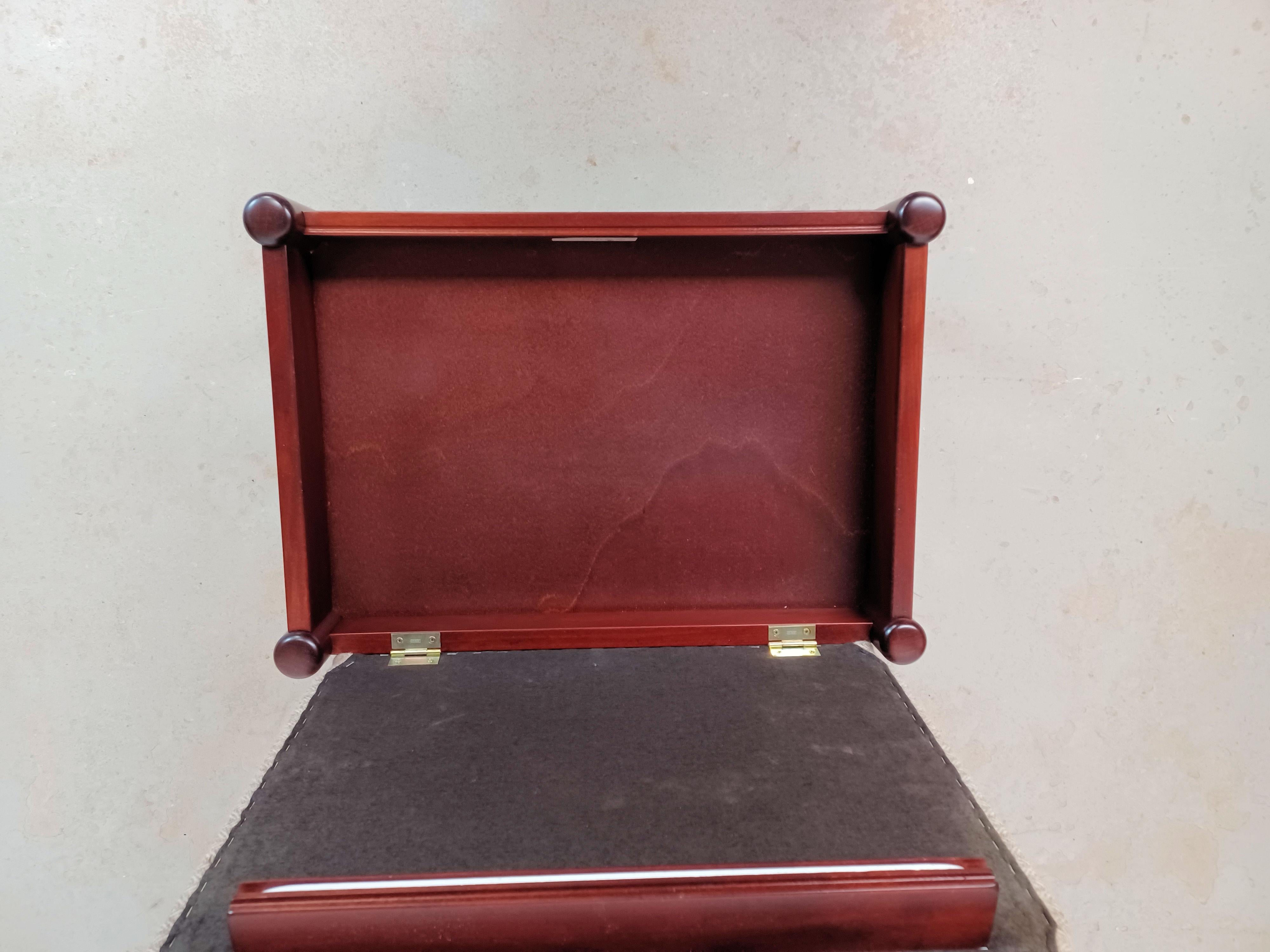 1990s Danish Adjustable Piano Bench in Tanned Beech For Sale 3