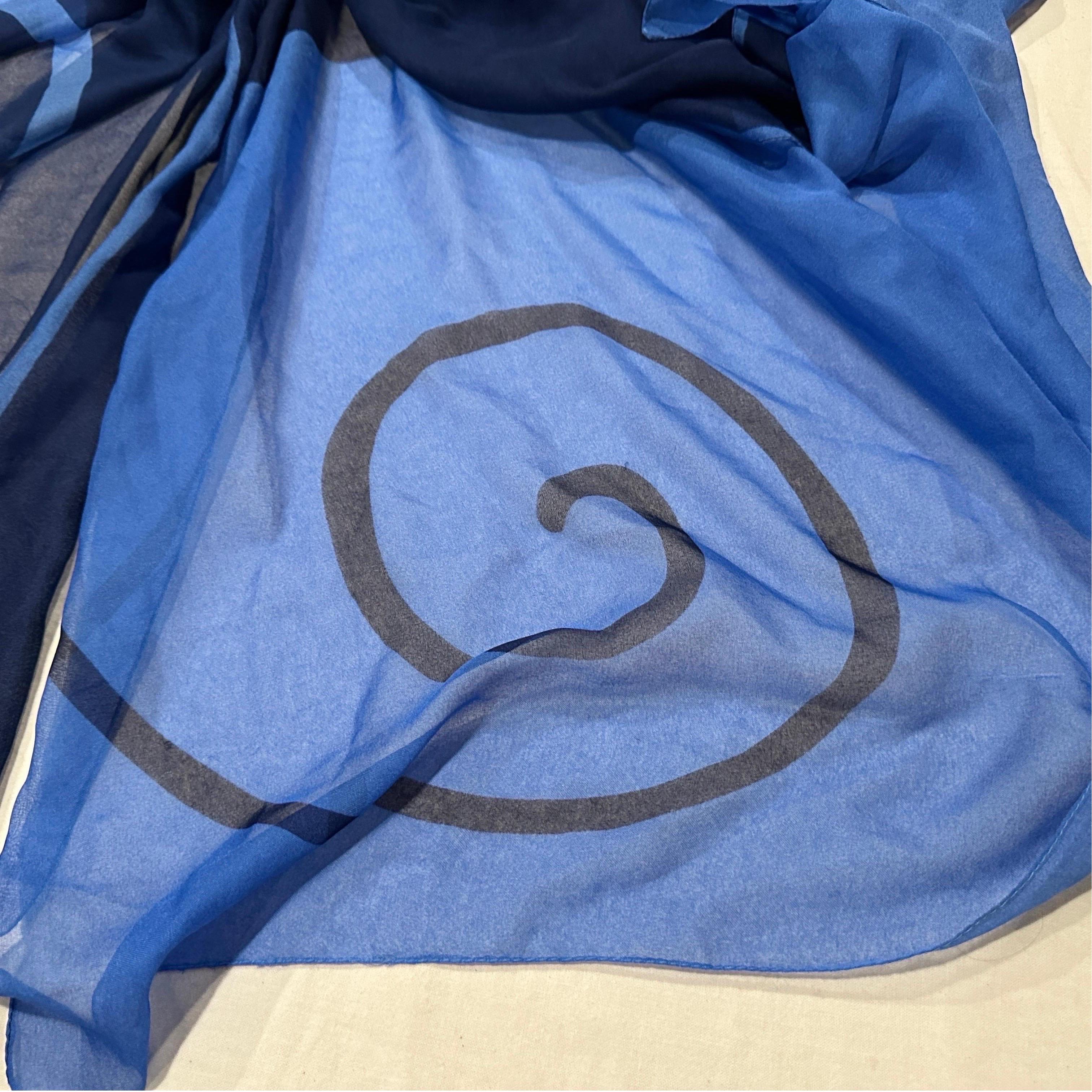 Sciarpa lunga anni '90 blu scuro e blu reale di Balenciaga Paris in vendita 5