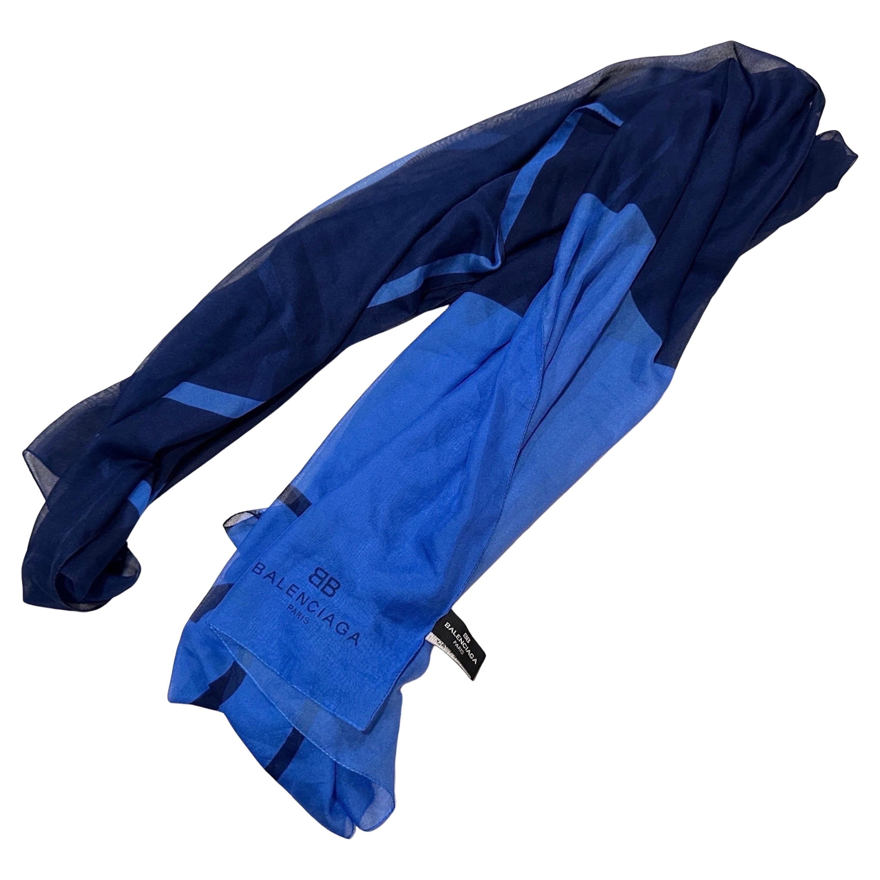 Sciarpa lunga anni '90 blu scuro e blu reale di Balenciaga Paris in vendita