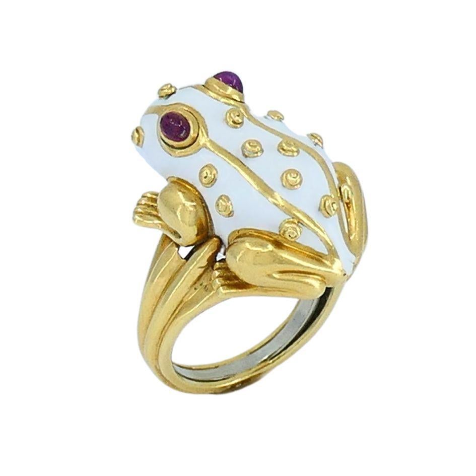 Women's or Men's 1990s David Webb 18k Gold White Enamel Ruby Frog Ring 7.5 For Sale