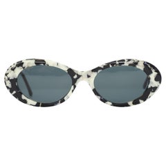 Lunettes de soleil Defilè noir et blanc des années 1990