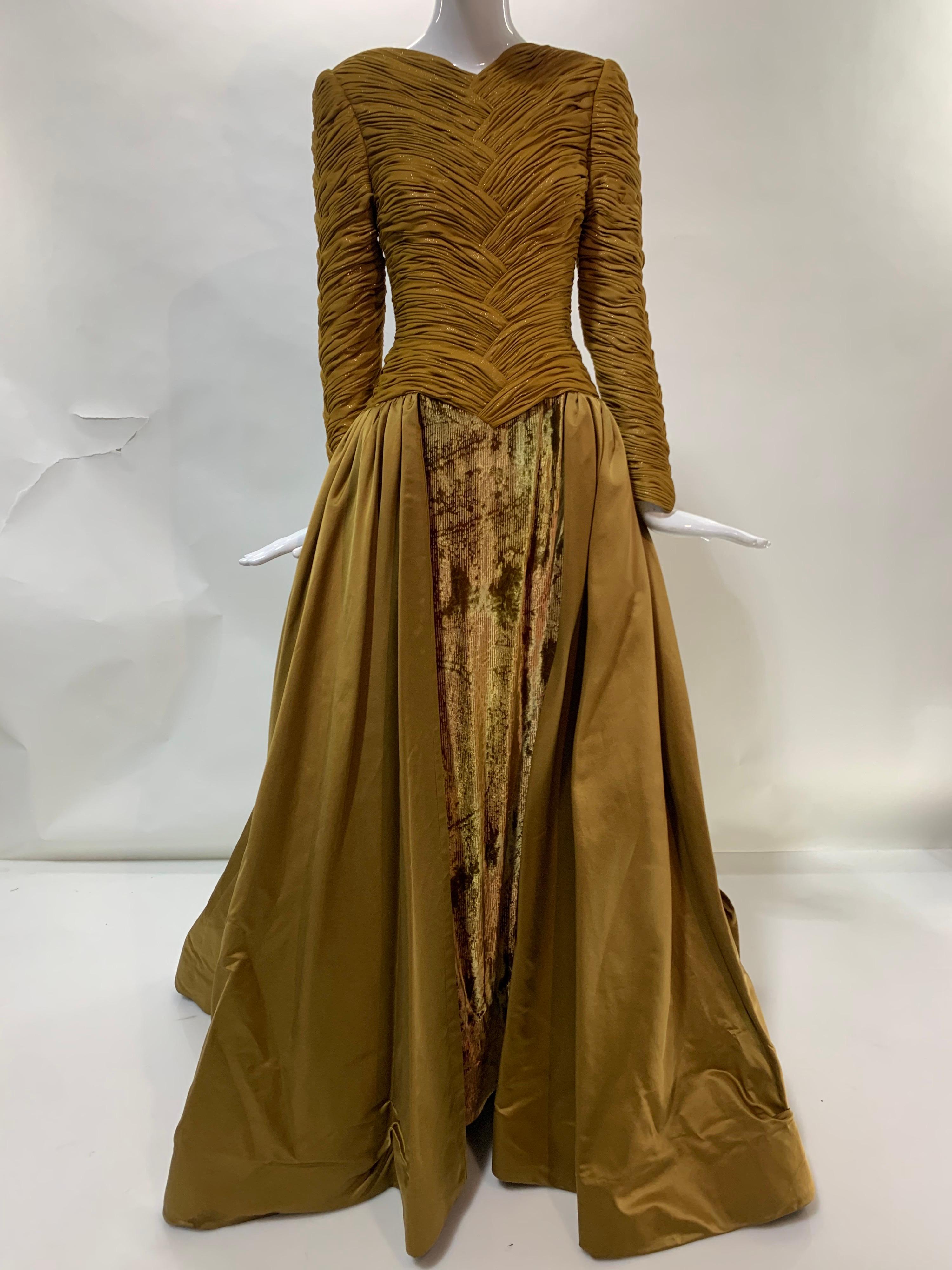 1990s Demi-Couture Gold Silk Ball Gown w/ Velvet Sheath & Dramatic Satin Skirt  In Excellent Condition For Sale In Gresham, OR