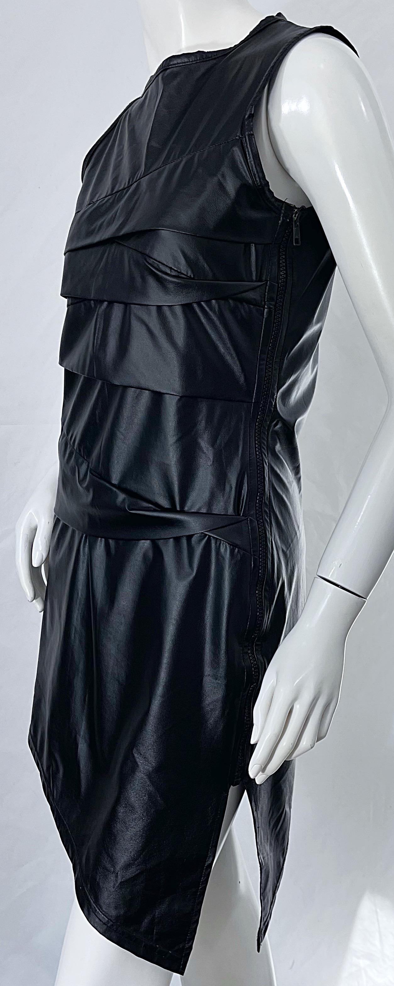 1990s Dexter Wong Club Kid Rave Japanese Black Pleather Vintage 90s Mini Dress in vendita 5