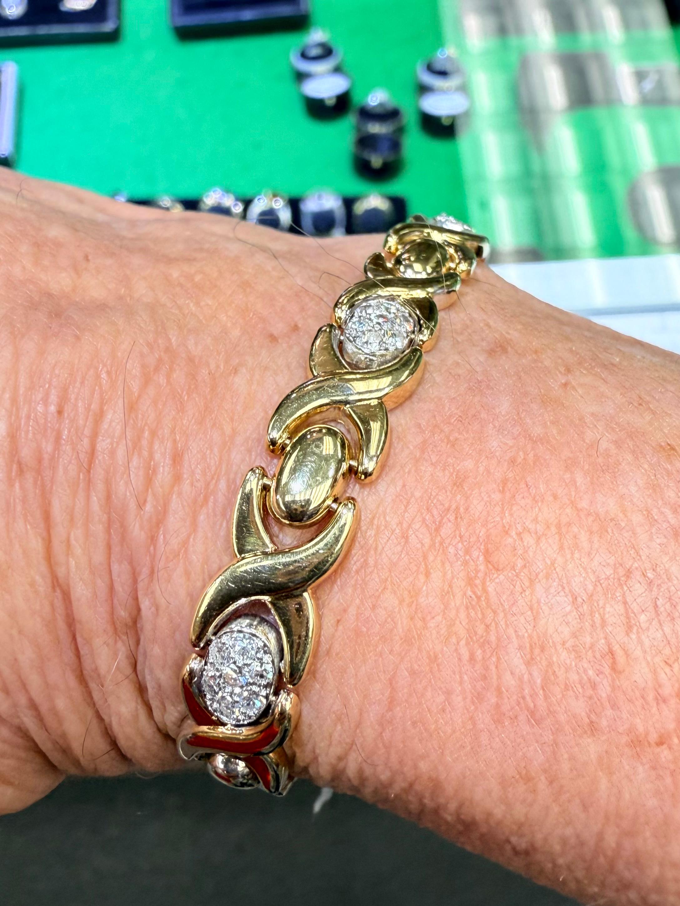 Contemporain 1990 Bracelet en or 14k avec diamants en vente