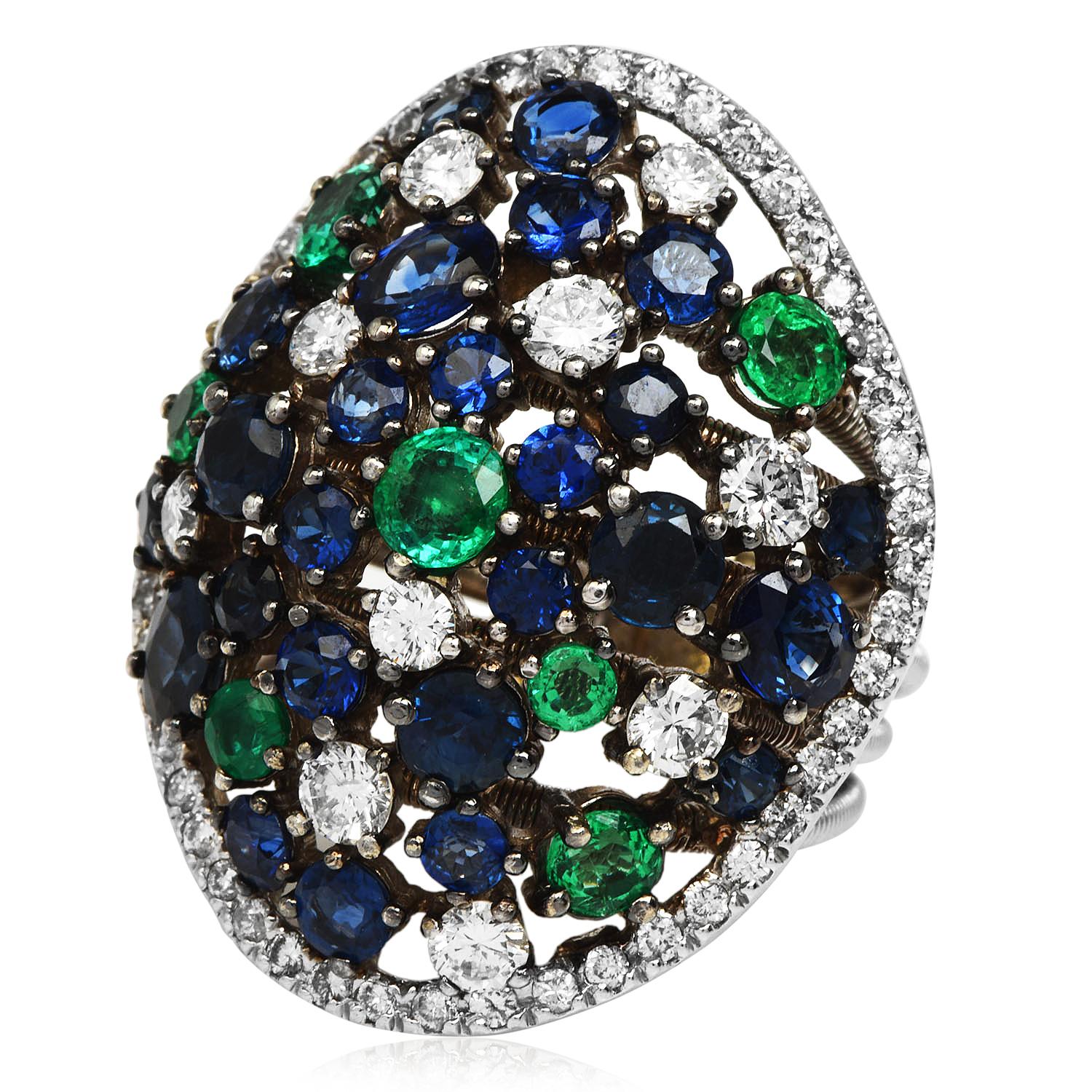 Round Cut 1990s Diamond Colombian Emerald Sapphire 18k Cluster Cocktail Ring