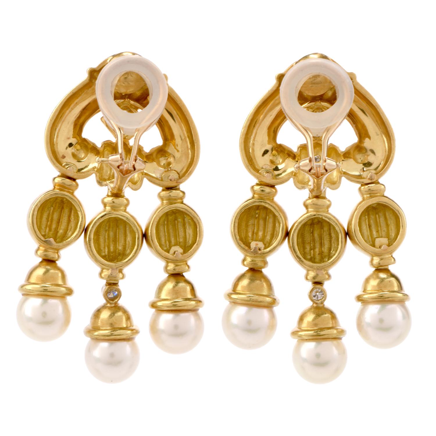 Modern 1990s Diamond Pearl 18 Karat Gold Chandelier Drop Earrings