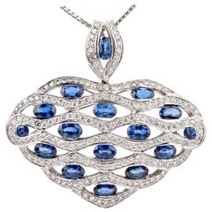 1990 Diamant Saphir 18 carats Pendentif en forme de coeur  Collier