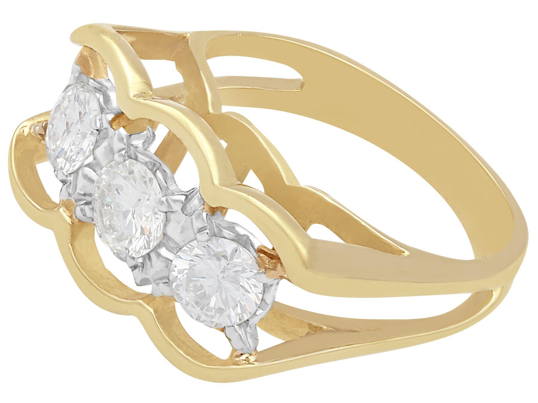 Round Cut 1990s Diamond Yellow Gold Three-Stone Cocktail Ring For Sale