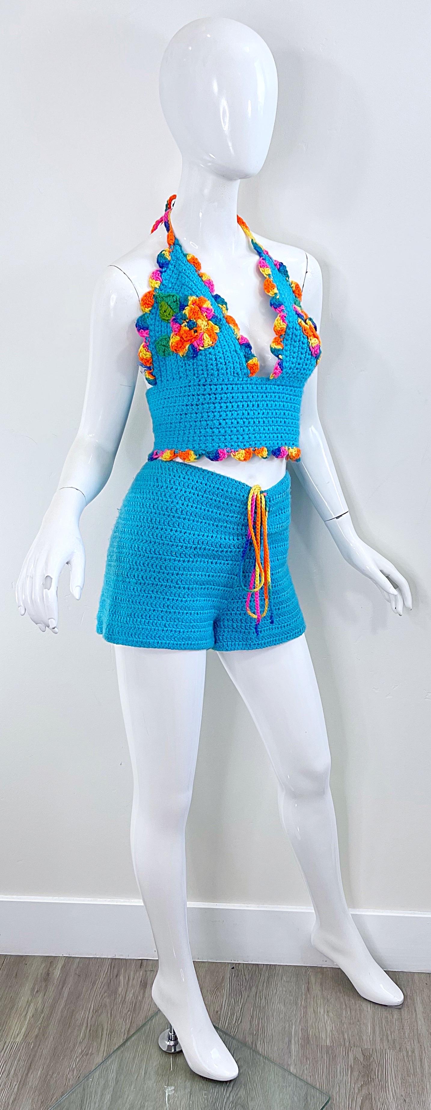 1990s Does 1970s Large Size Turquoise Blue Tie Dye Rainbow Crop Top + Shorts en venta 6