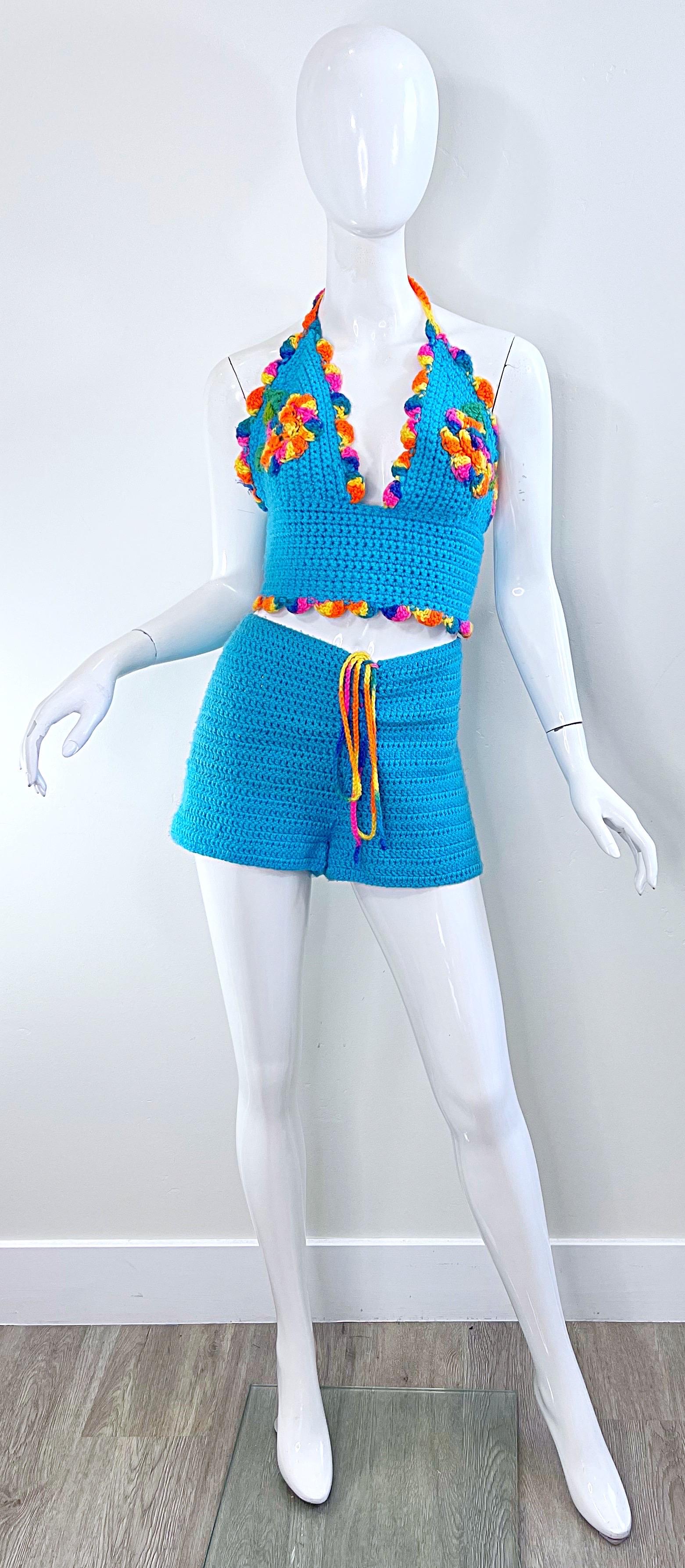 1990s Does 1970s Large Size Turquoise Blue Tie Dye Rainbow Crop Top + Shorts en venta 8