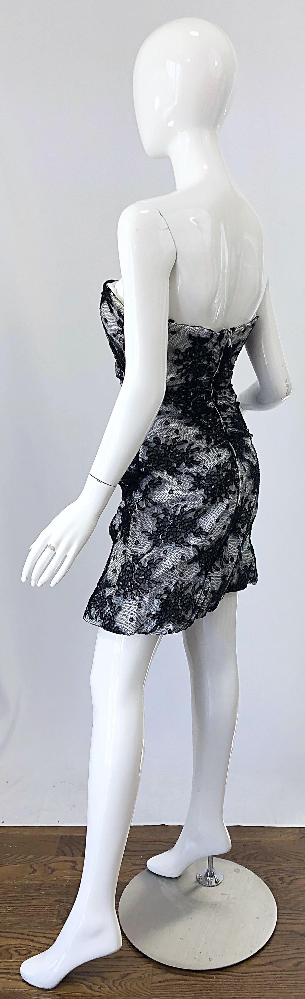 1990s Dolce & Gabbana Black and White Lace Size 44 / US 8 Strapless Mini Dress 3