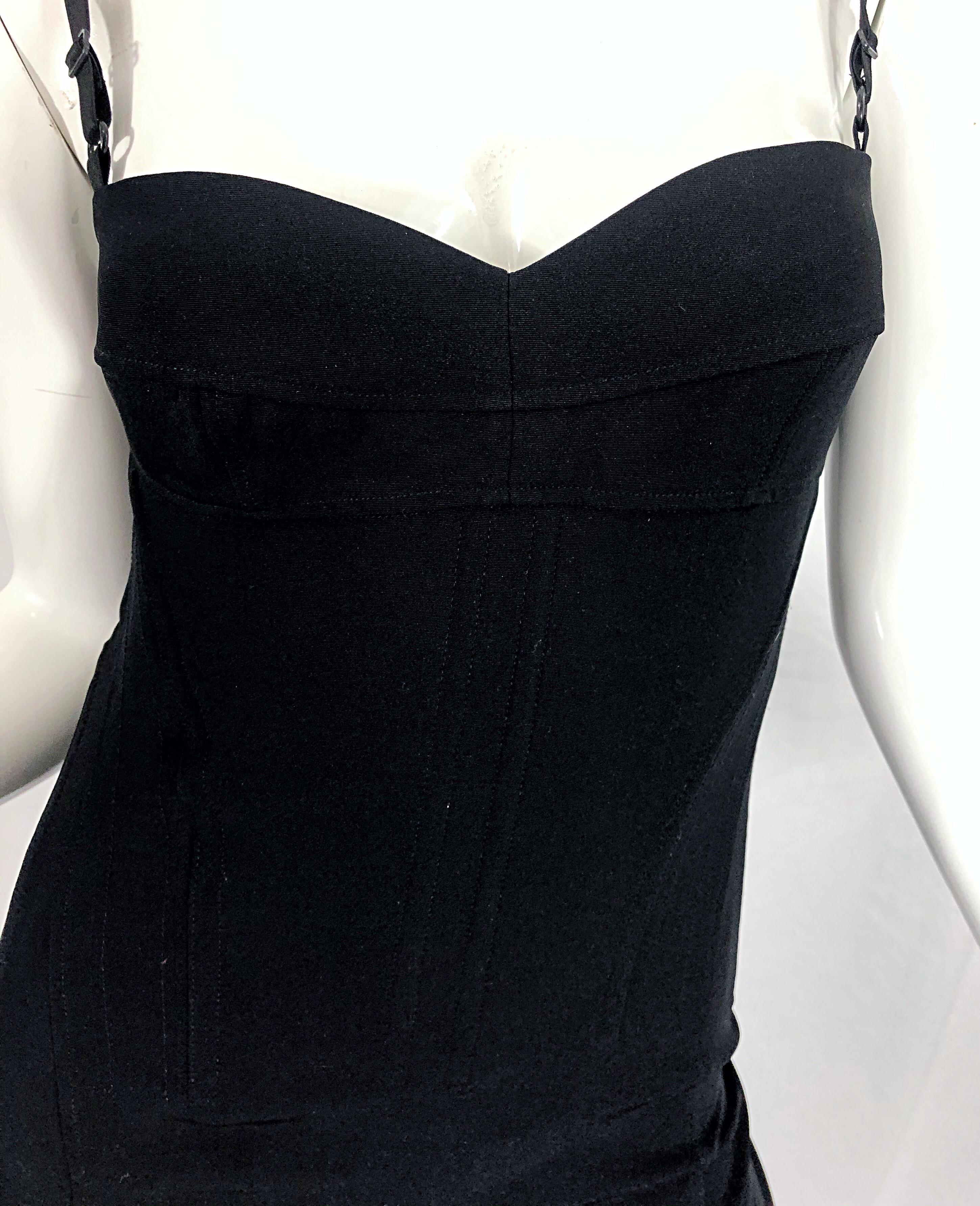 1990s Dolce & Gabbana Vestido Corsé Negro Talla 42 US 6 - 8 Vintage 90s Iconic LBD en venta 1