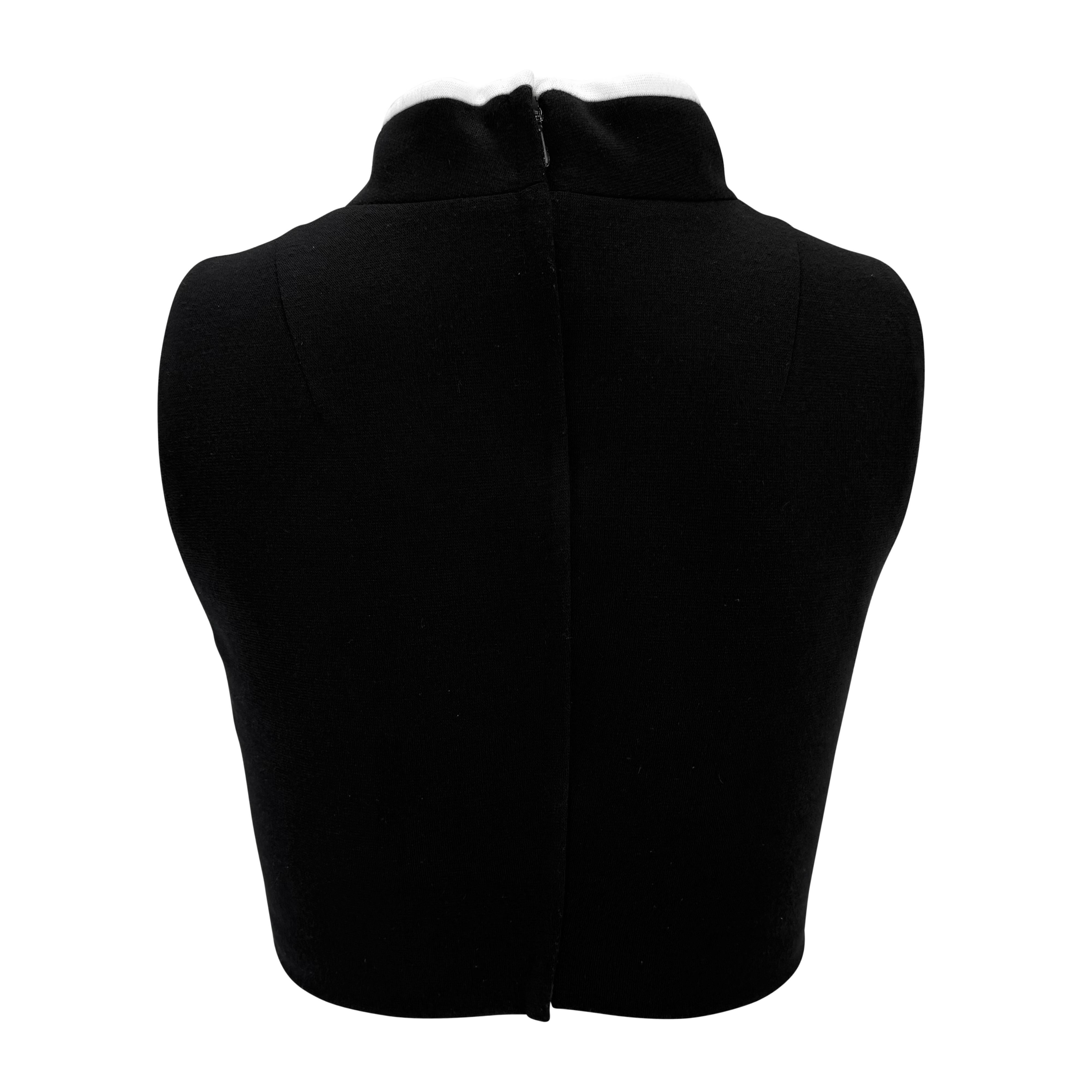 1990s Dolce & Gabbana Black Fleece Weißer Saum Ärmelloses Crop-Top im Zustand „Hervorragend“ im Angebot in West Hollywood, CA