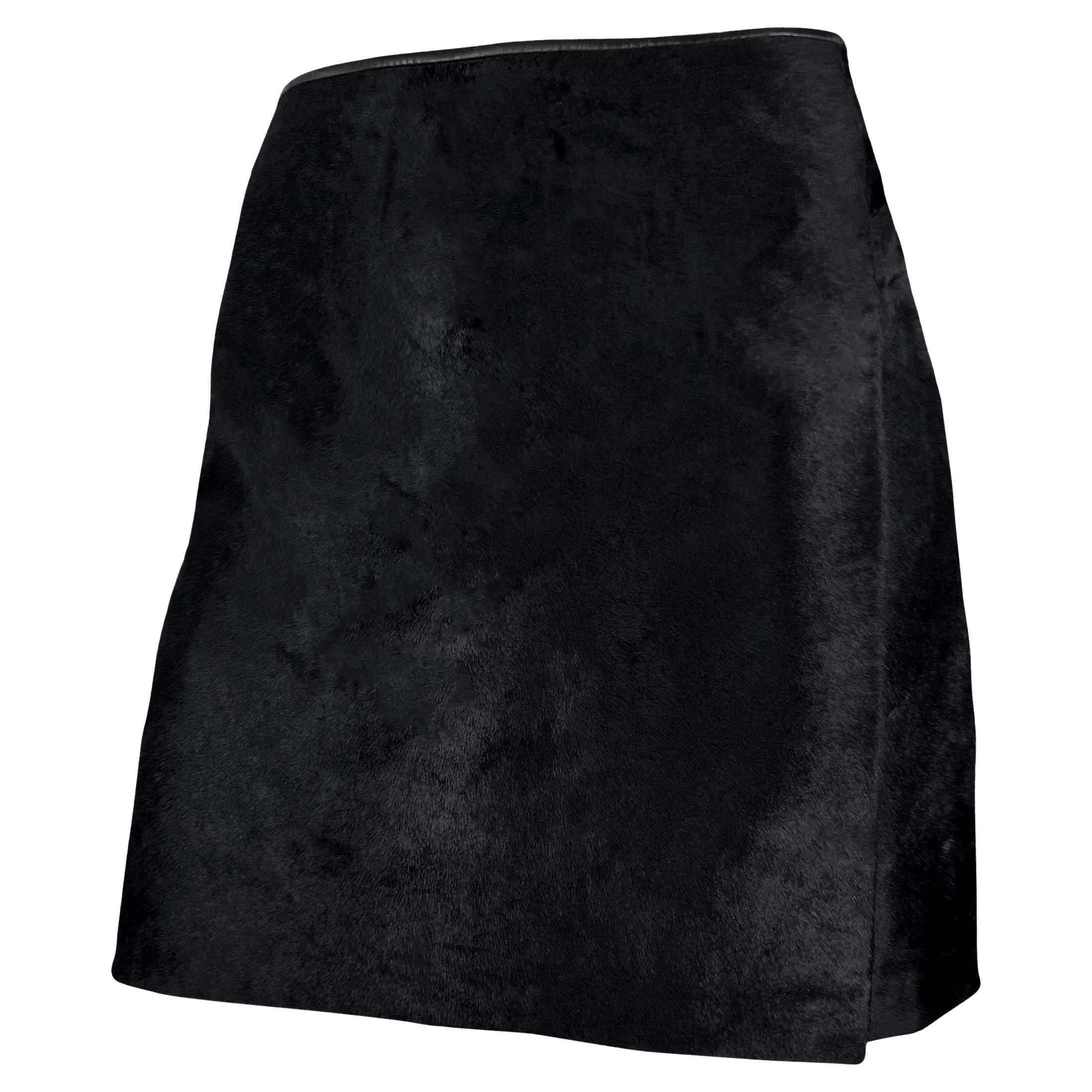 1990s Dolce & Gabbana Black Ponyhair Cowhide Leather Trim Wrap Style Mini Skirt For Sale