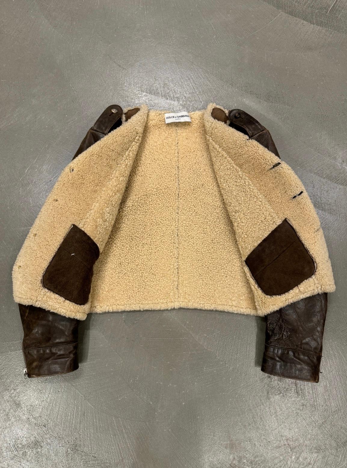 1990er Dolce & Gabbana Hybrid-Shearling-Leder-Militärjacke im Angebot 2