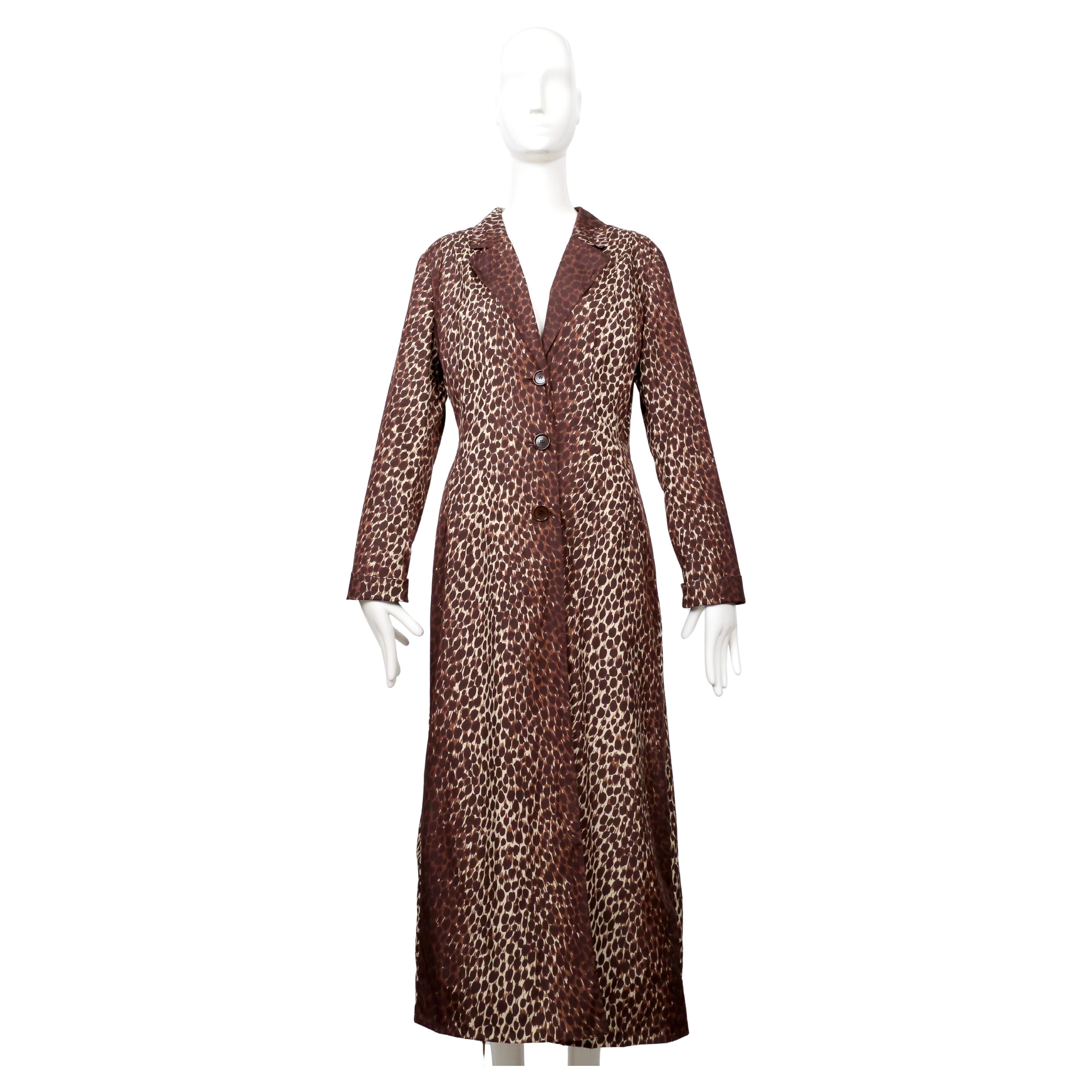 Marron DOLCE & GABBANA - Manteau long imprimé léopard des années 1990 en vente