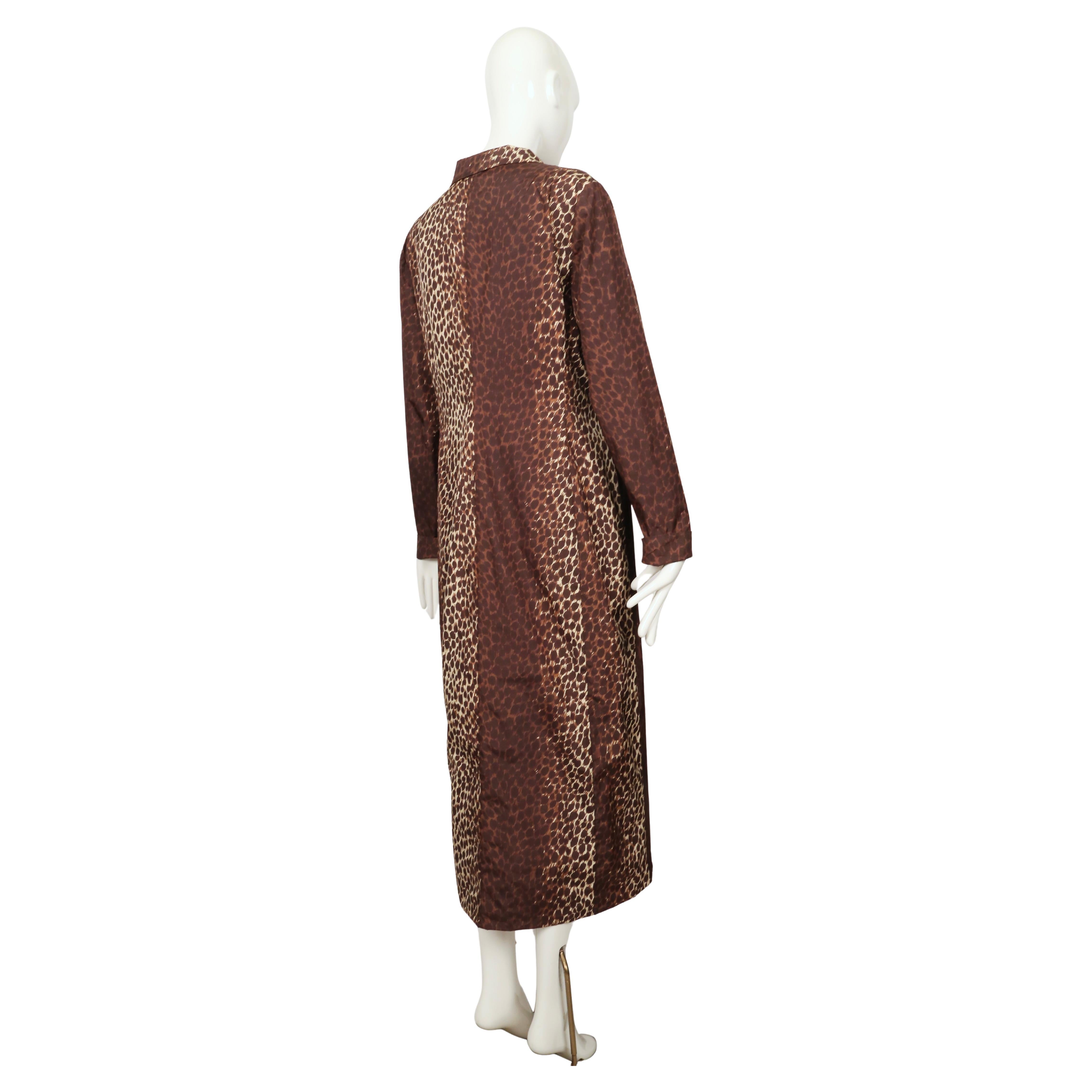 DOLCE & GABBANA - Manteau long imprimé léopard des années 1990 en vente 2